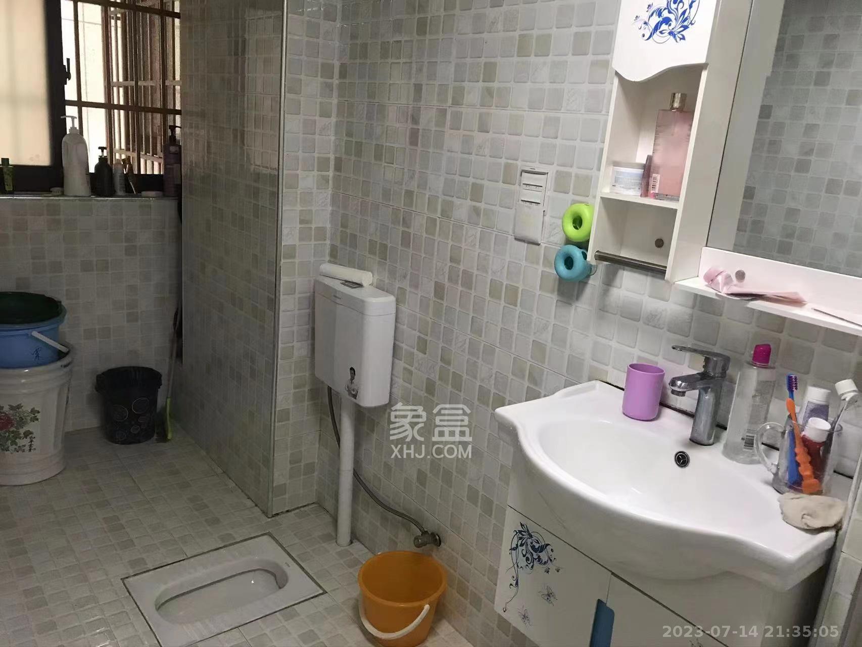 印山蓝色海岸  3室2厅1卫    1900.0元/月室内图