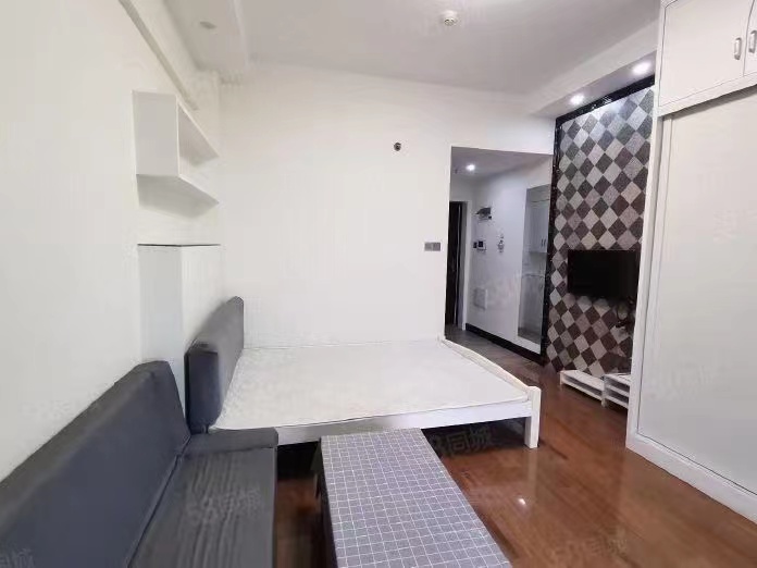 中建岳阳中心  1室1厅1卫   1499.00元/月室内图