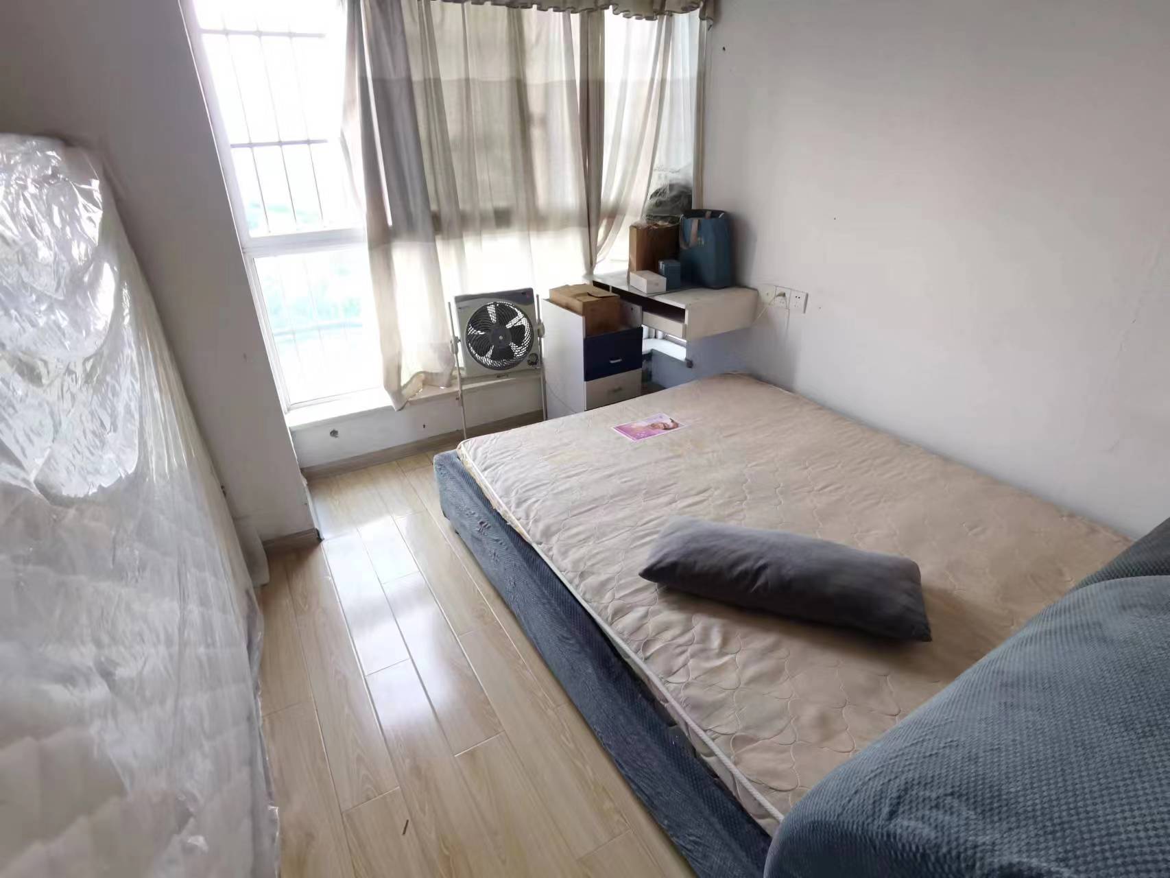 印象华都 3室2厅2卫 49.8万 印象华都 3室2厅2卫 49.8万室内图