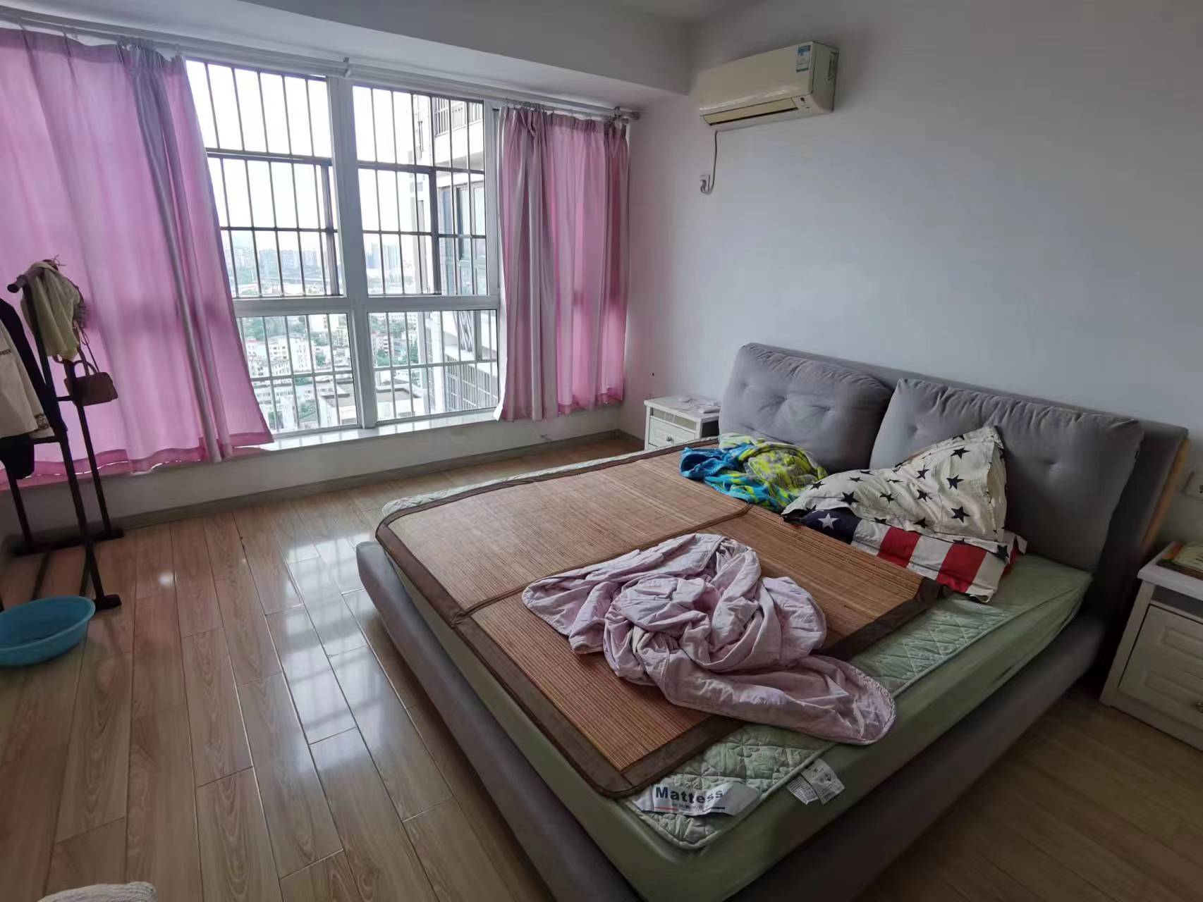 印象华都 3室2厅2卫 49.8万 印象华都 3室2厅2卫 49.8万室内图