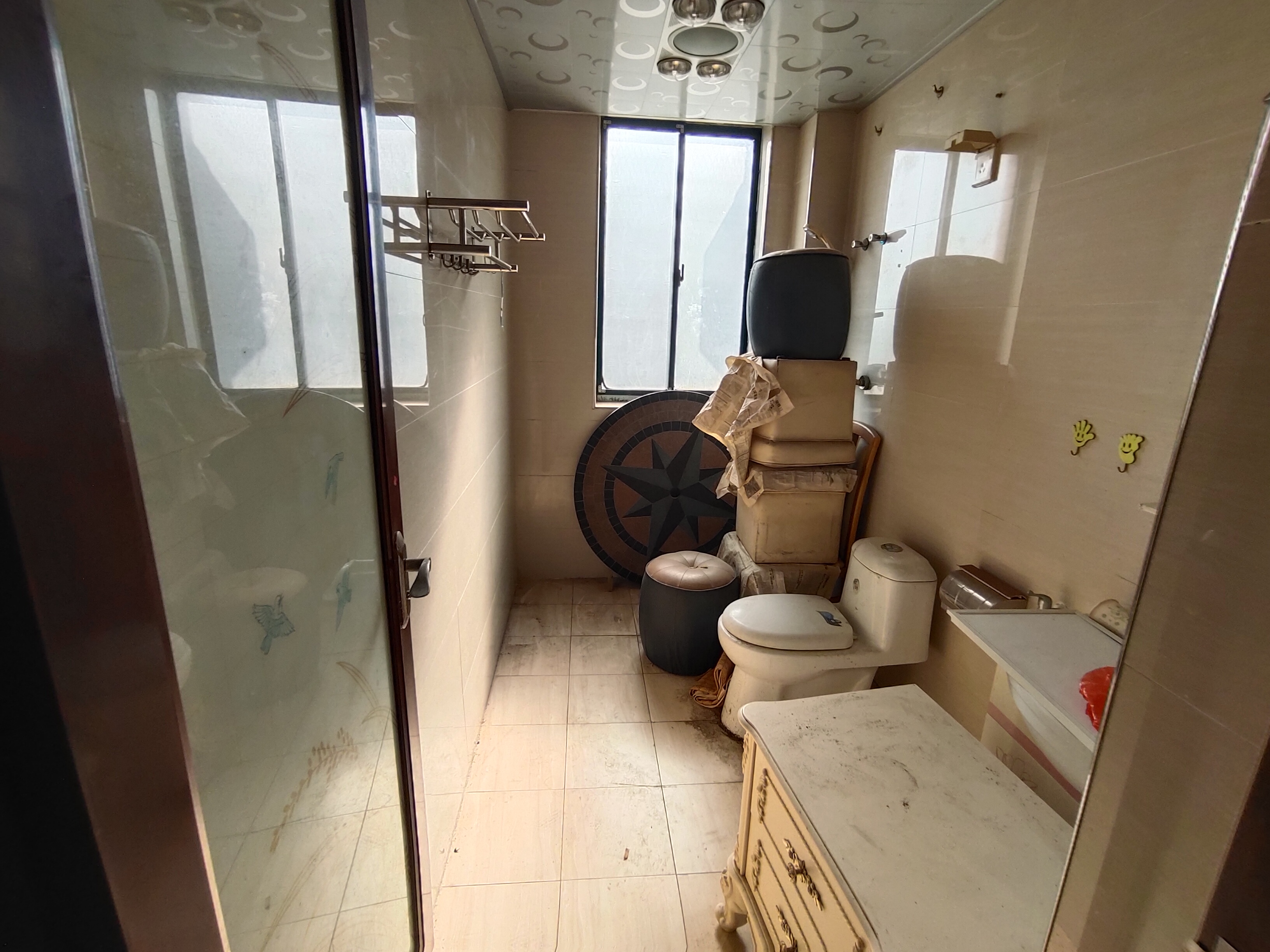 顺鑫佳园 6室2厅1卫 60.0万 顺鑫佳园 6室2厅1卫 60.0万室内图