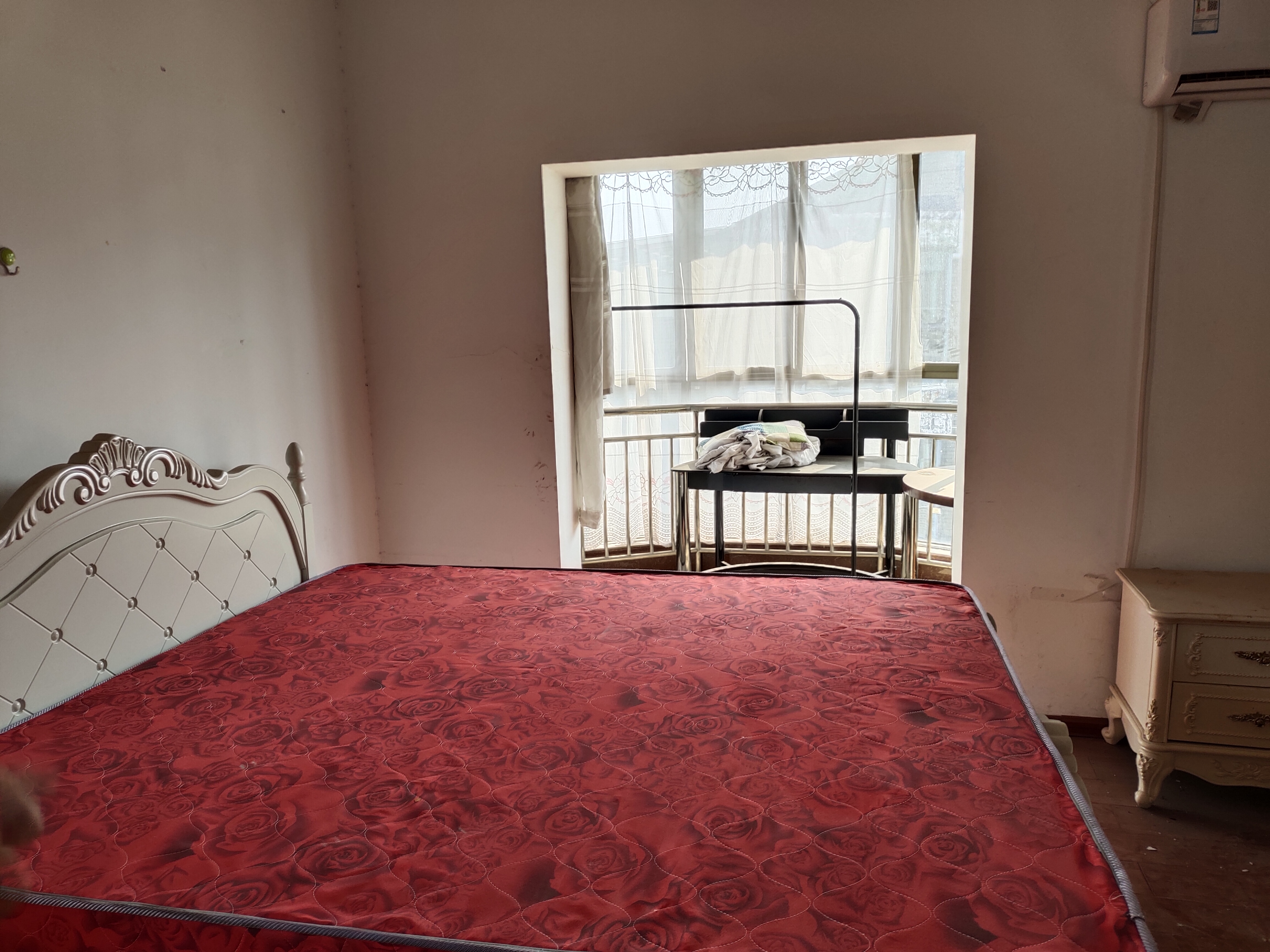 顺鑫佳园 6室2厅1卫 60.0万 顺鑫佳园 6室2厅1卫 60.0万室内图