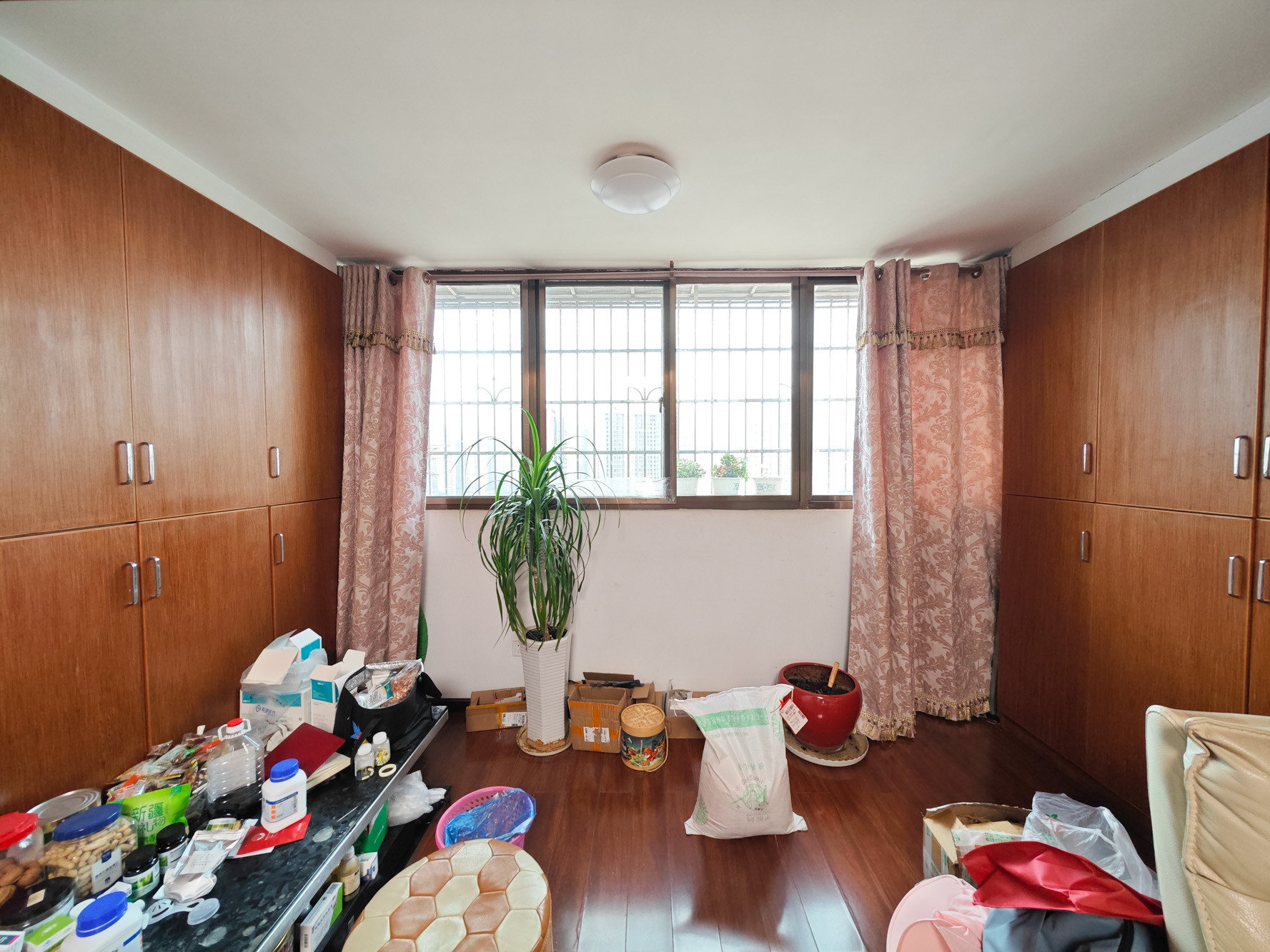湘核佳苑  4室2厅2卫   149.00万其他