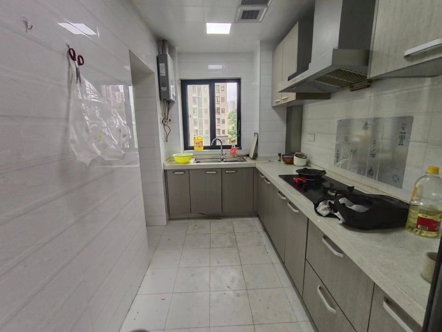 中建御山和苑 4室2厅2卫 120.0万 中建御山和苑 4室2厅2卫 120.0万室内图