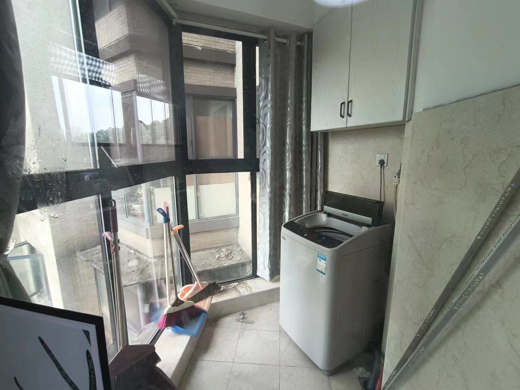 中建御山和苑 4室2厅2卫 120.0万 中建御山和苑 4室2厅2卫 120.0万室内图