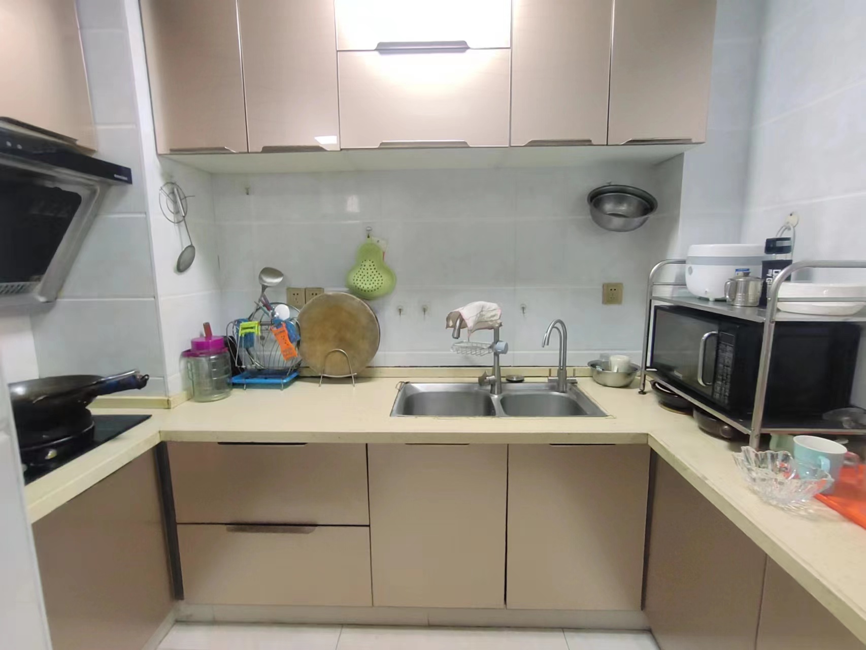 圣华名城建设北路110号  3室2厅1卫    49.8万 圣华名城建设北路110号  3室2厅1卫    49.8万室内图