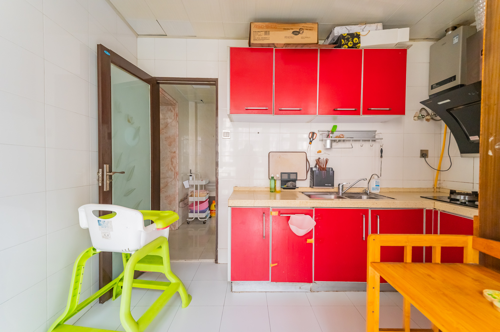 阳光丽景  3室2厅2卫    79.8万 阳光丽景  3室2厅2卫    79.8万厨房