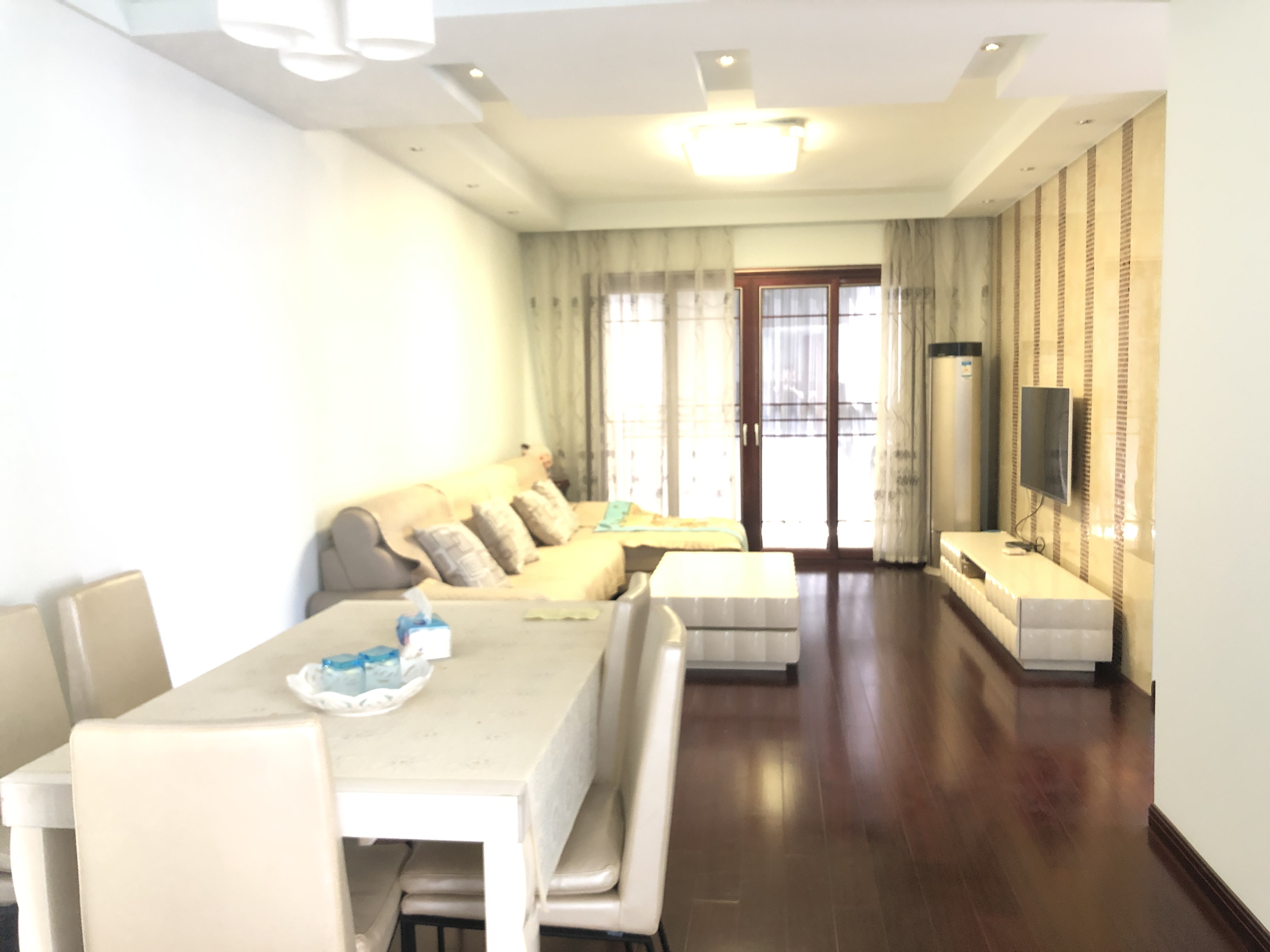 紫金名门 3室2厅1卫 66.0万 紫金名门 3室2厅1卫 66.0万室内图