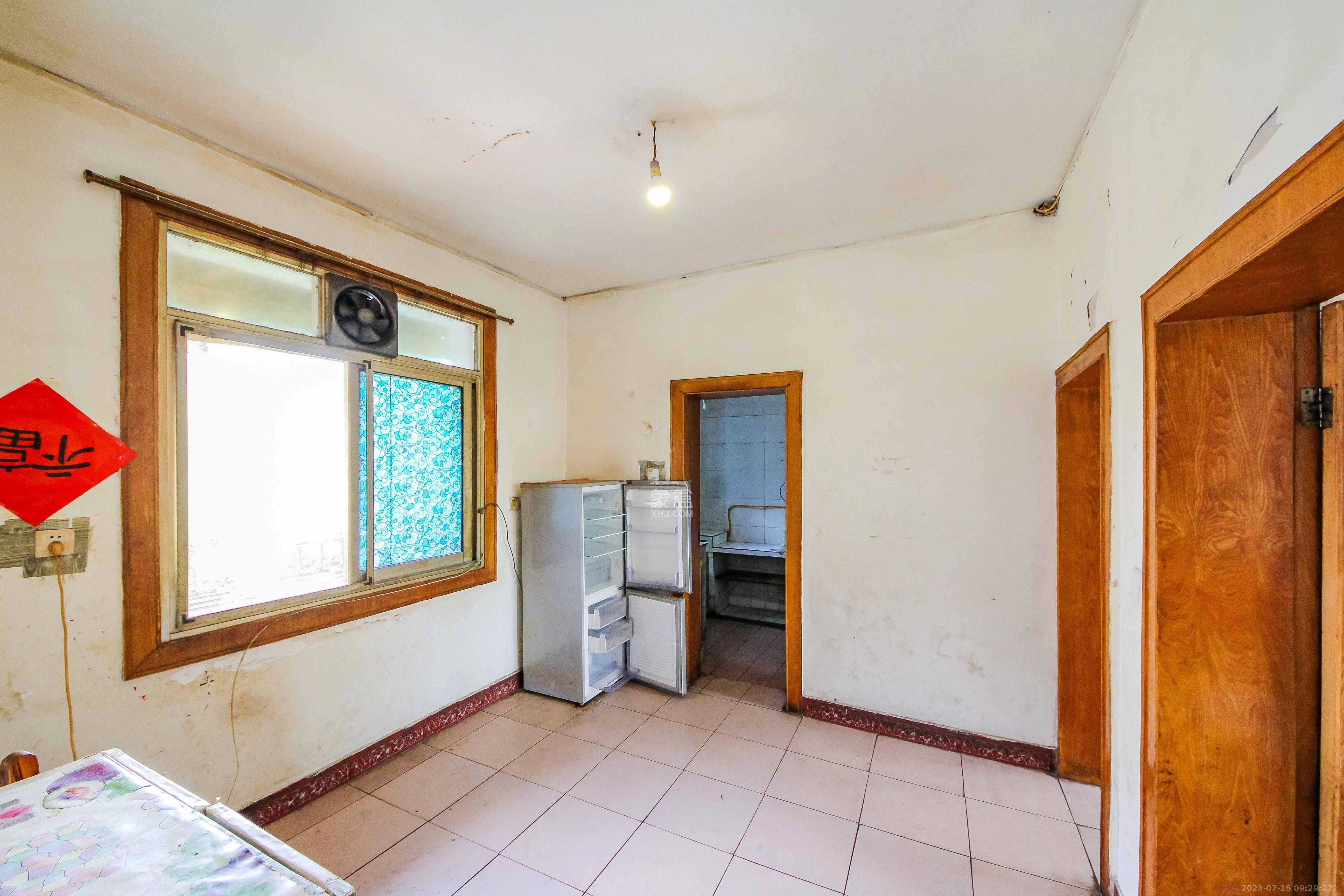麓山南路立新村001号（粮食局）  2室1厅1卫   1600.00元/月室内图