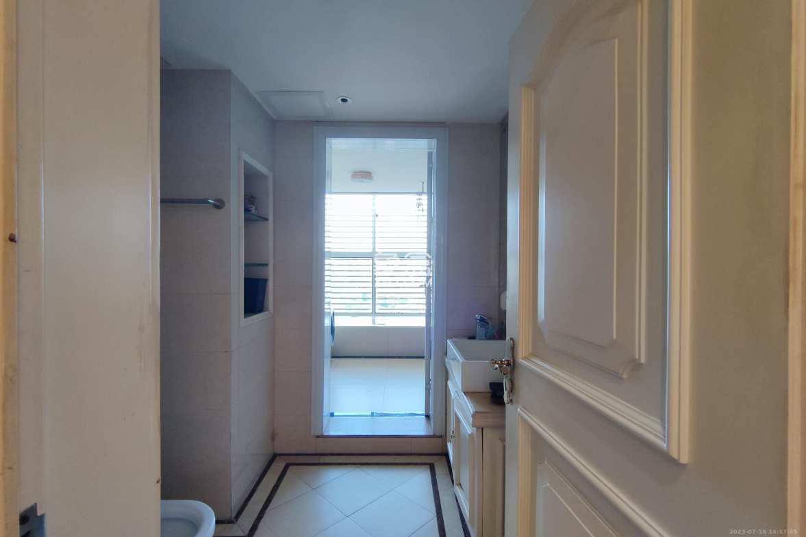 万达公馆 4室2厅1卫 11000.00元/月 万达公馆 4室2厅1卫 11000.00元/月室内图