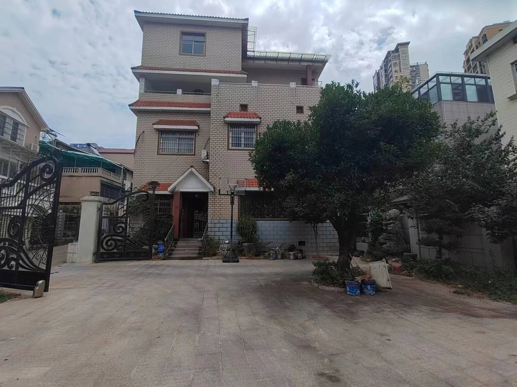 明月湖别墅（建锋）  8室5厅6卫    368.0万室内图