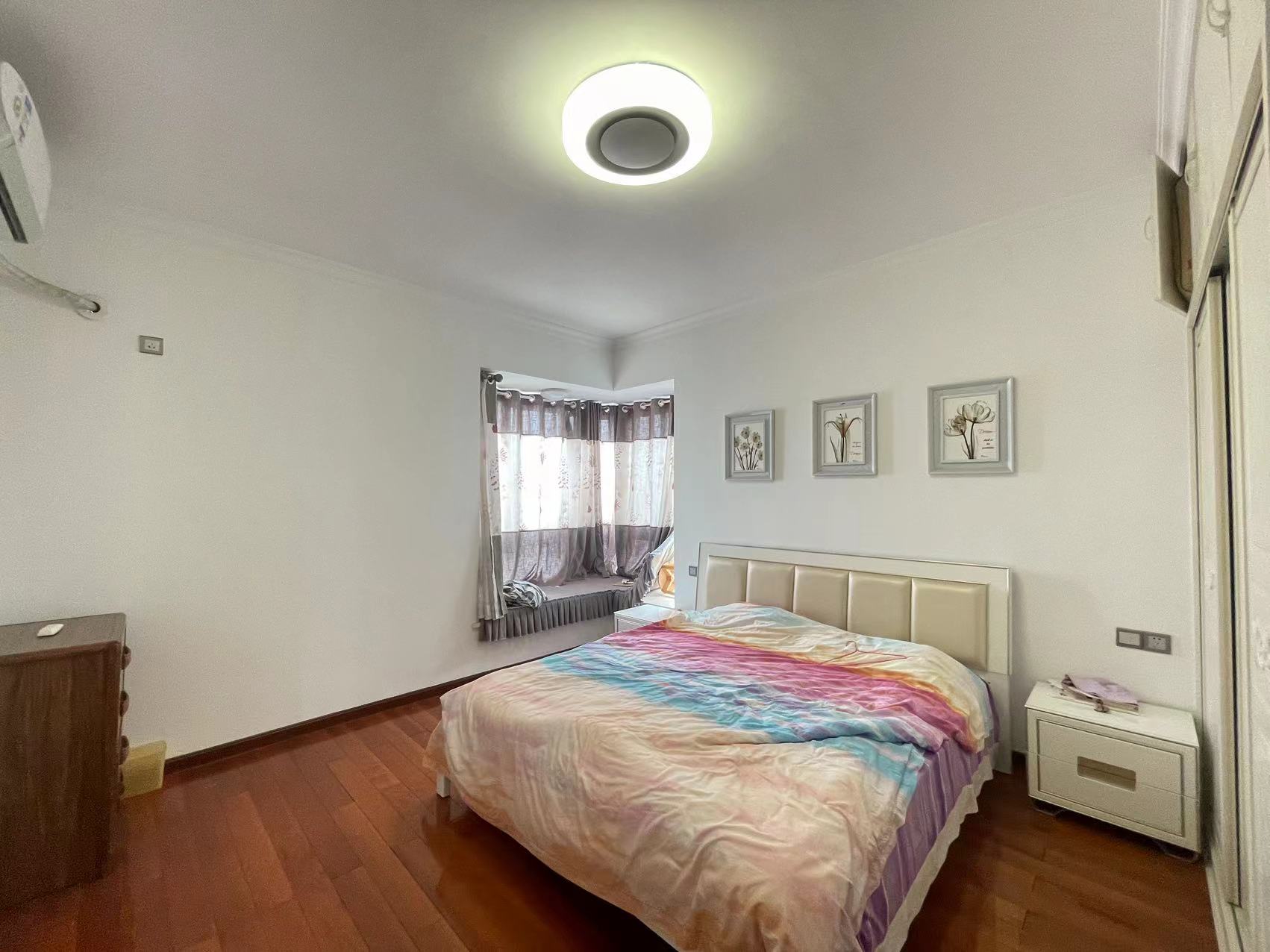 新城首座  3室2厅2卫    98.0万 新城首座  3室2厅2卫    98.0万室内图