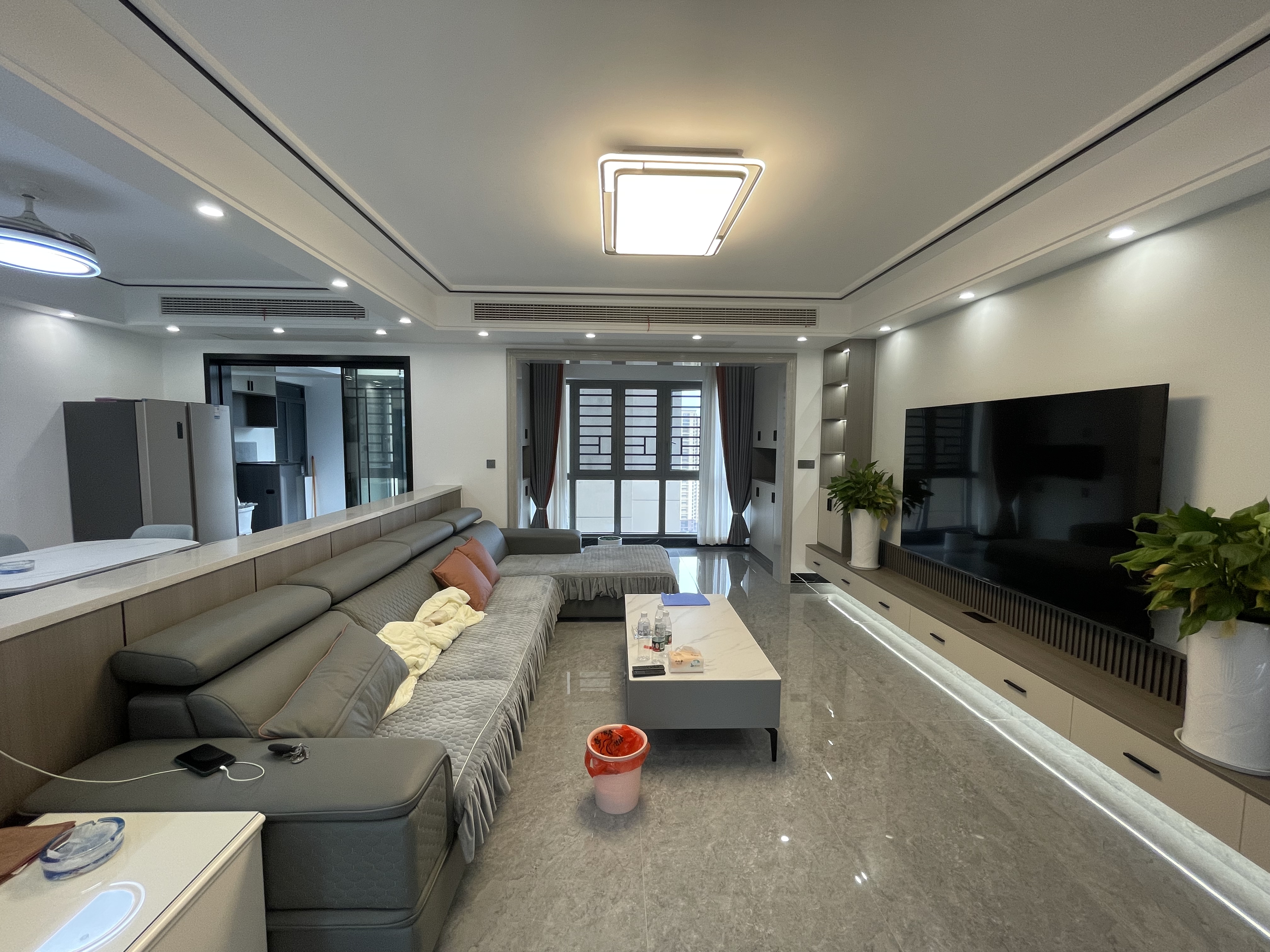 山水洲城华晨第一城 4室2厅2卫 110.0万 山水洲城华晨第一城 4室2厅2卫 110.0万室内图