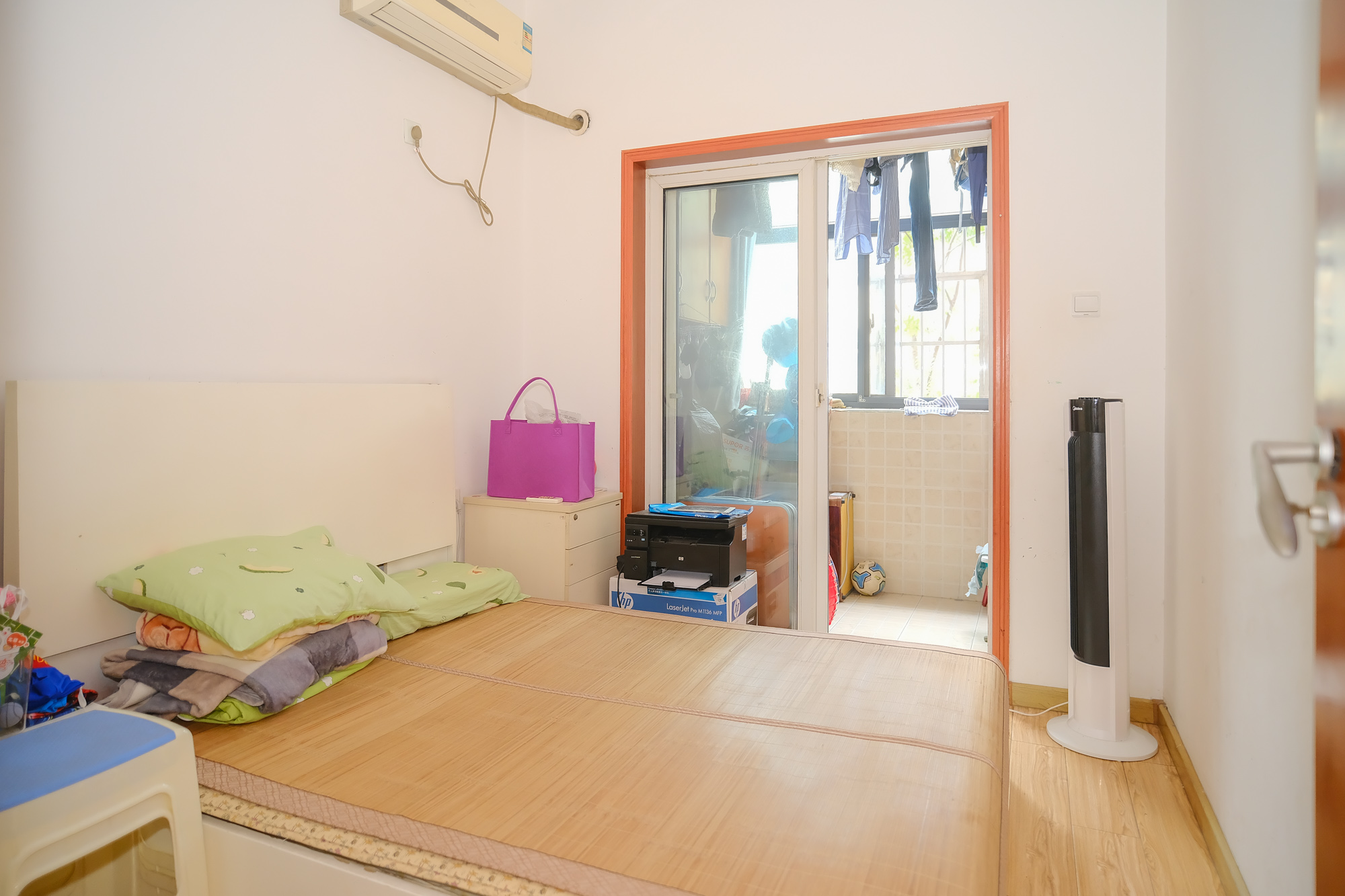 山水湾 2室2厅1卫 42.8万 山水湾 2室2厅1卫 42.8万卧室