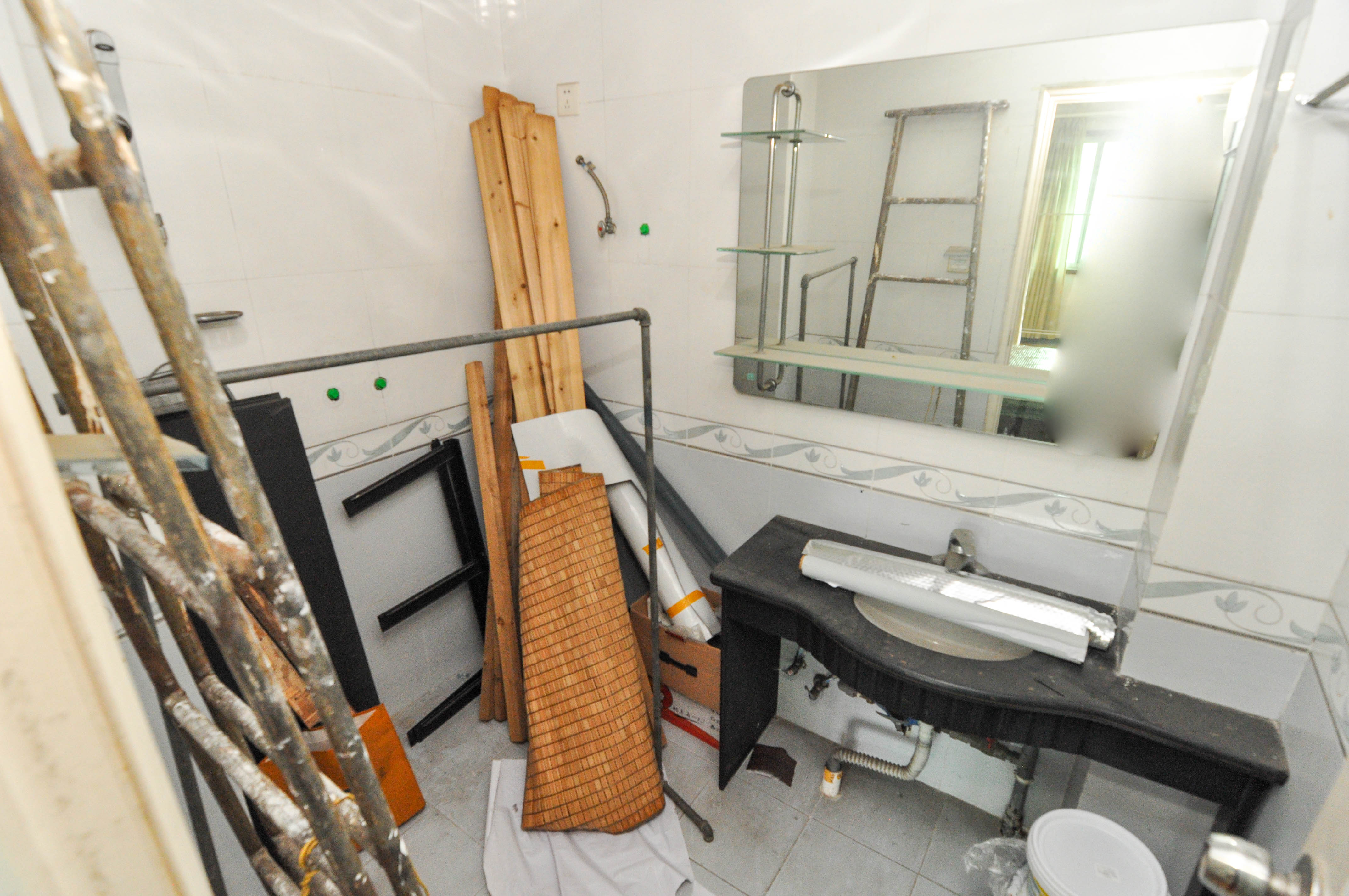 兰亭居  2室1厅1卫   58.00万卫生间