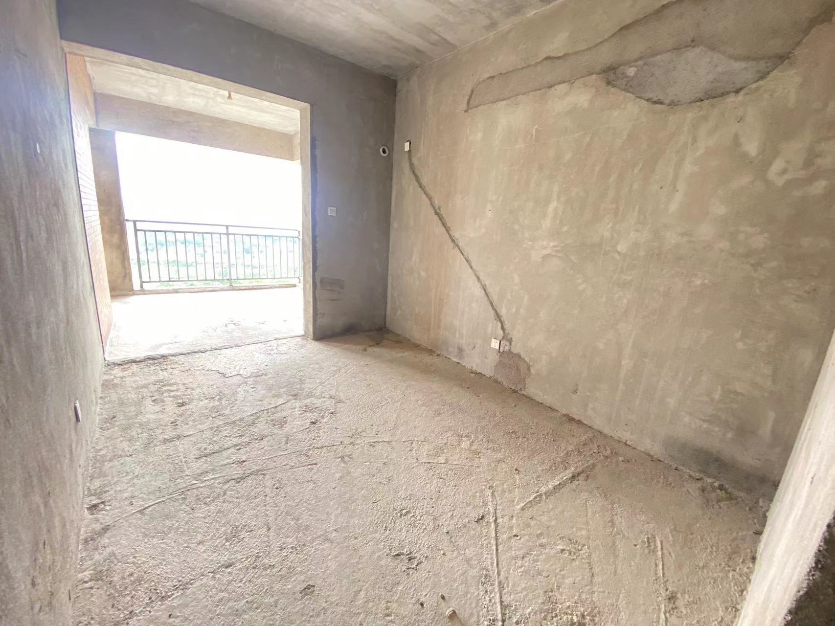 磐龙生态社区 4室2厅2卫 60.8万 磐龙生态社区 4室2厅2卫 60.8万室内图