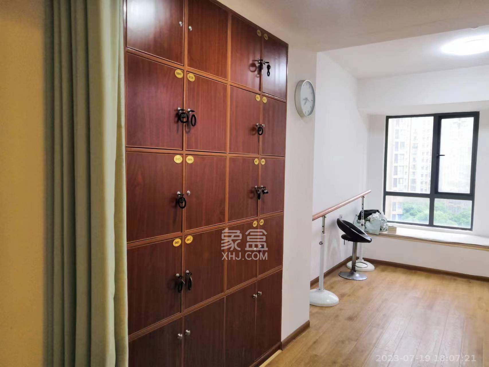 万博汇  1室1厅1卫   2200.00元/月室内图