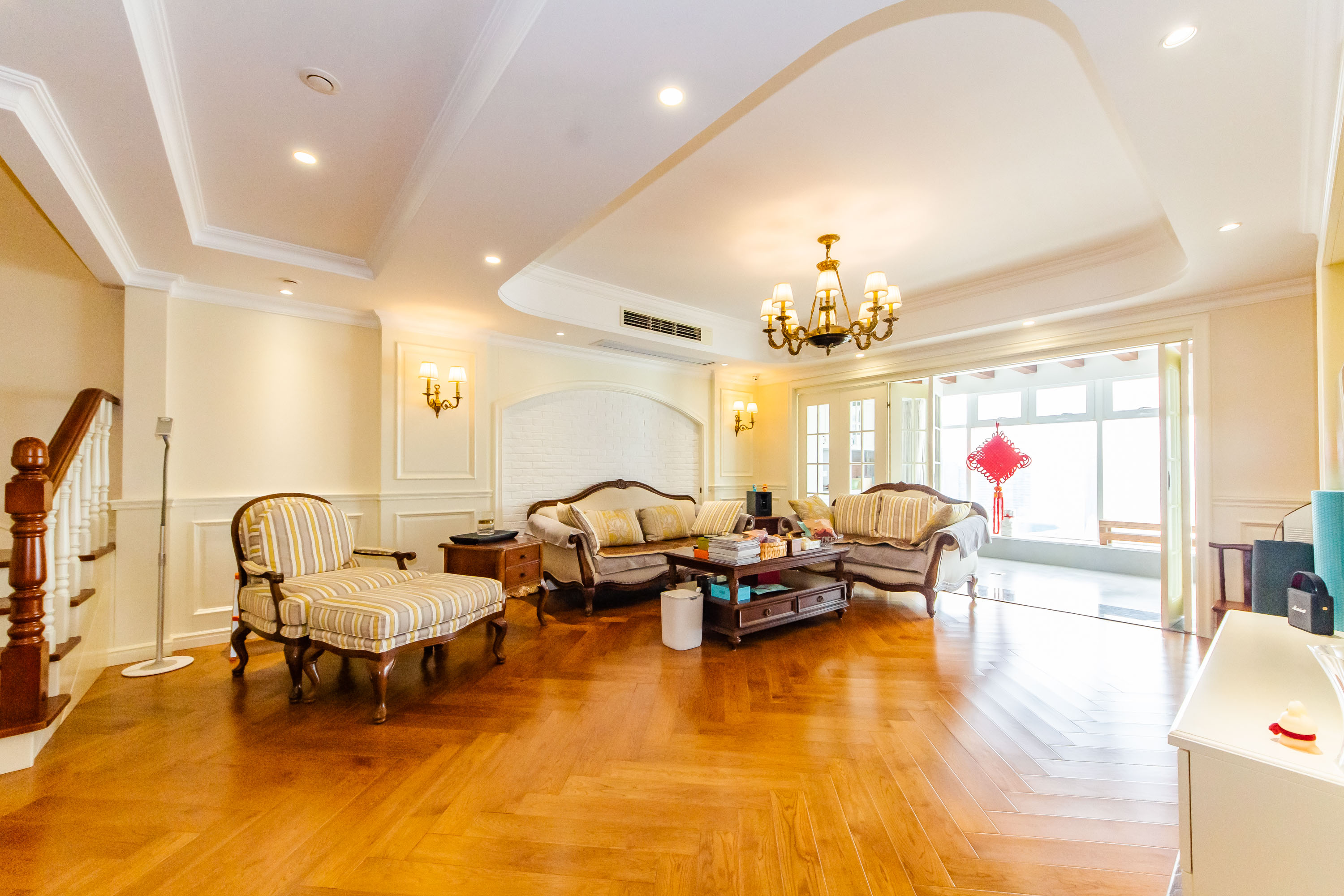 恒大御景半岛湘江苑（恒大御景半岛一期）  6室2厅4卫    878.84万客厅