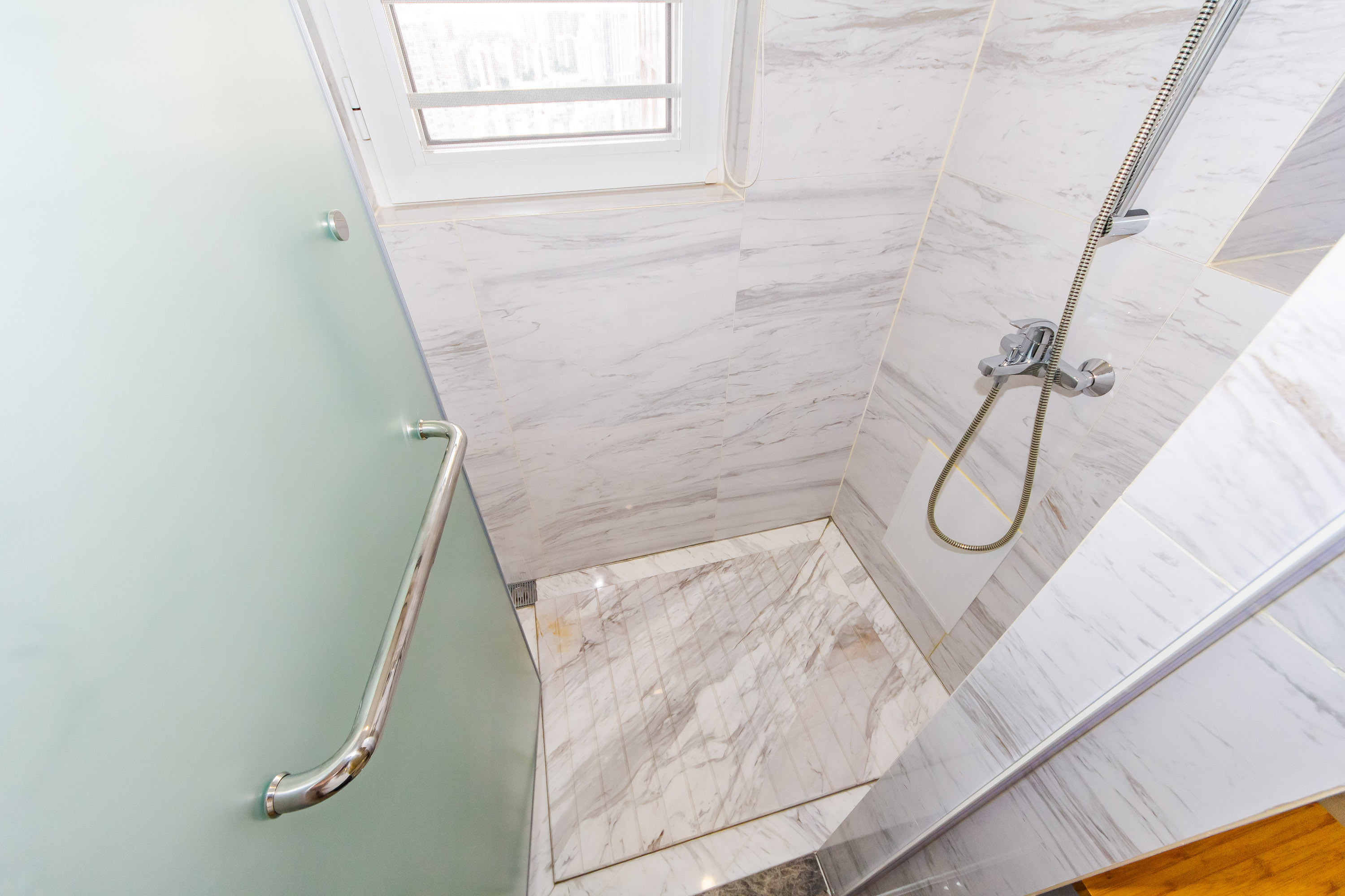 恒大御景半岛湘江苑（恒大御景半岛一期）  6室2厅4卫    878.84万其他