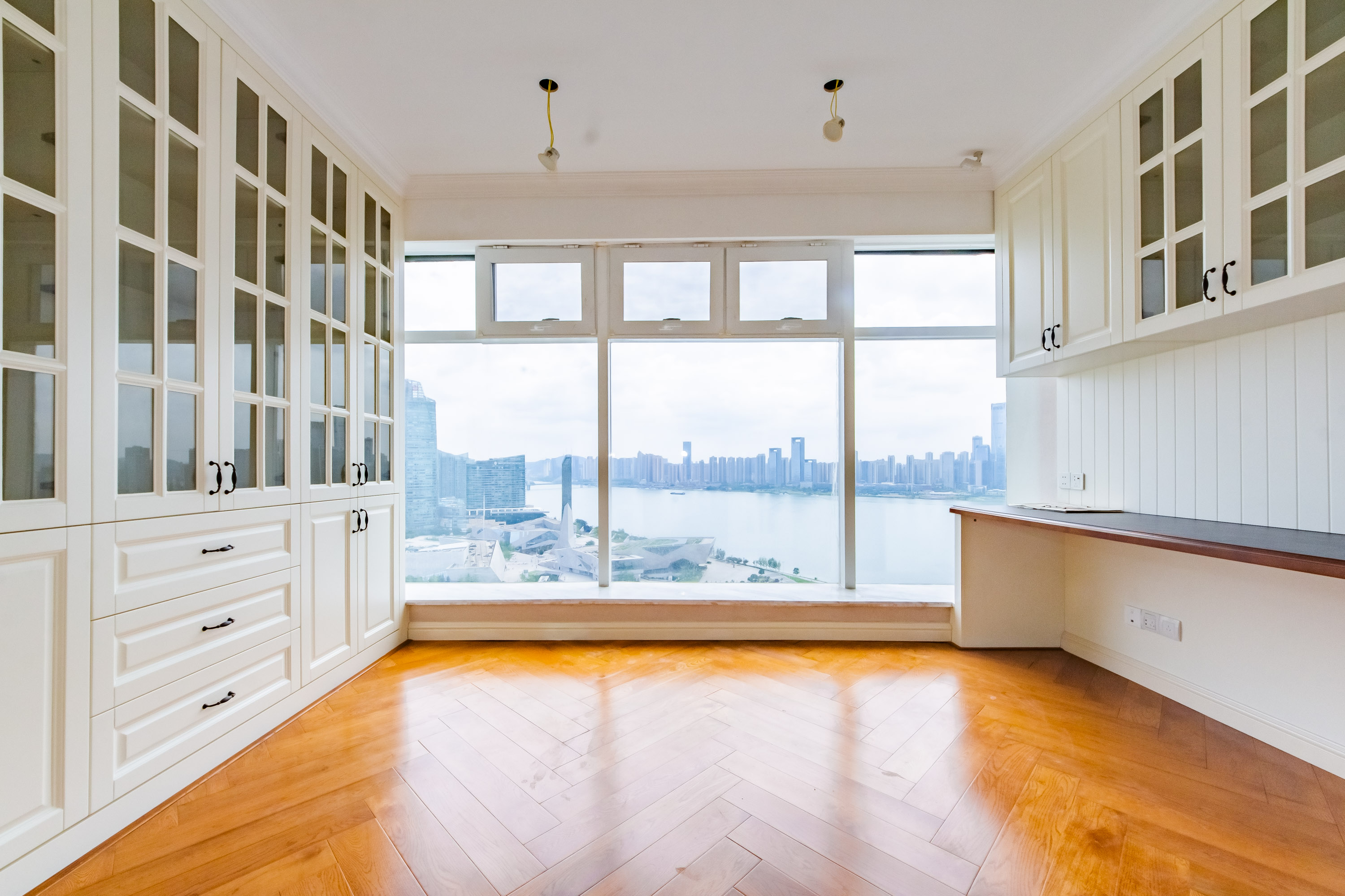 恒大御景半岛湘江苑（恒大御景半岛一期）  6室2厅4卫    878.84万阳台D