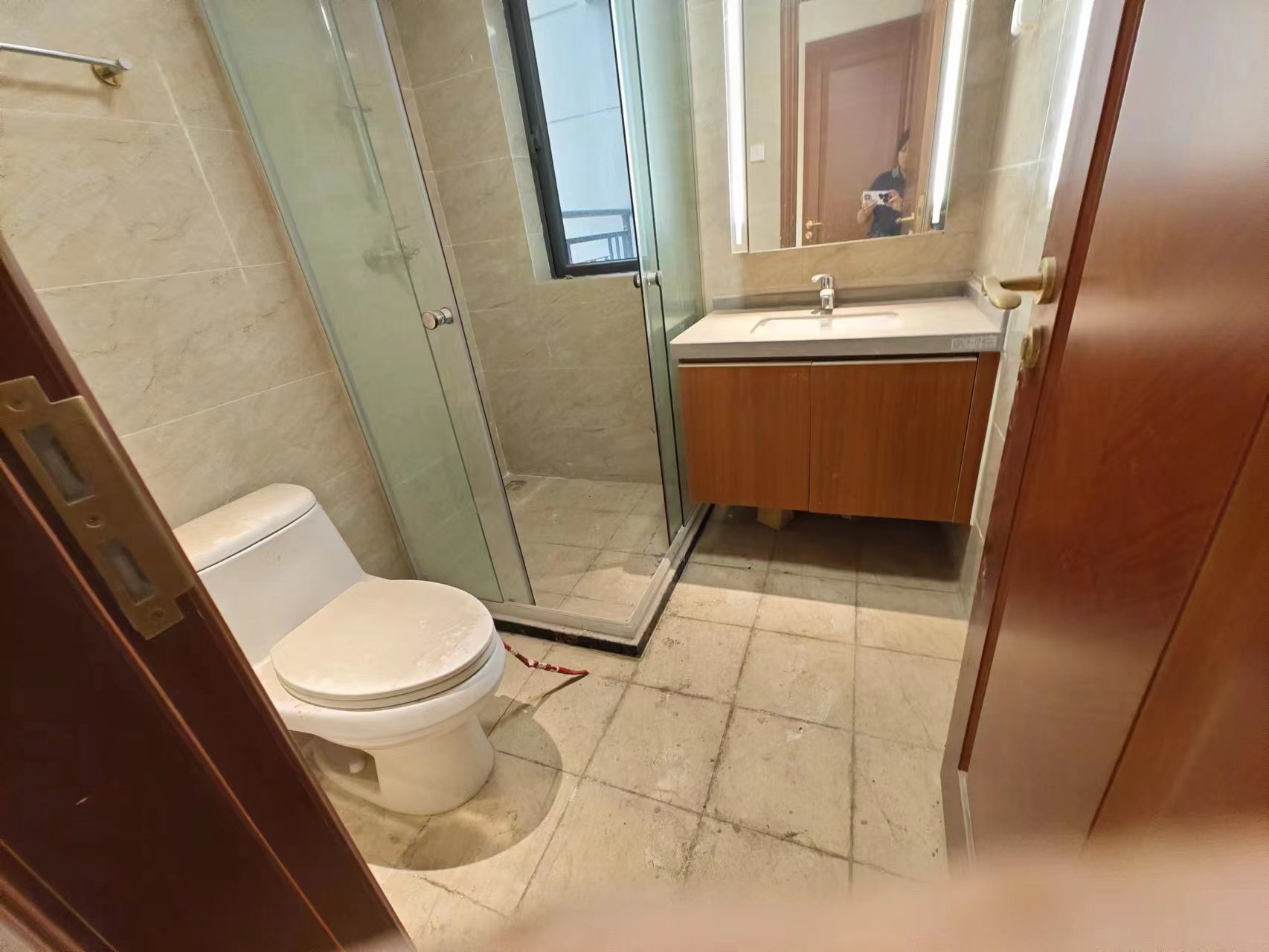 恒大华府 3室2厅2卫 93.0万 恒大华府 3室2厅2卫 93.0万室内图