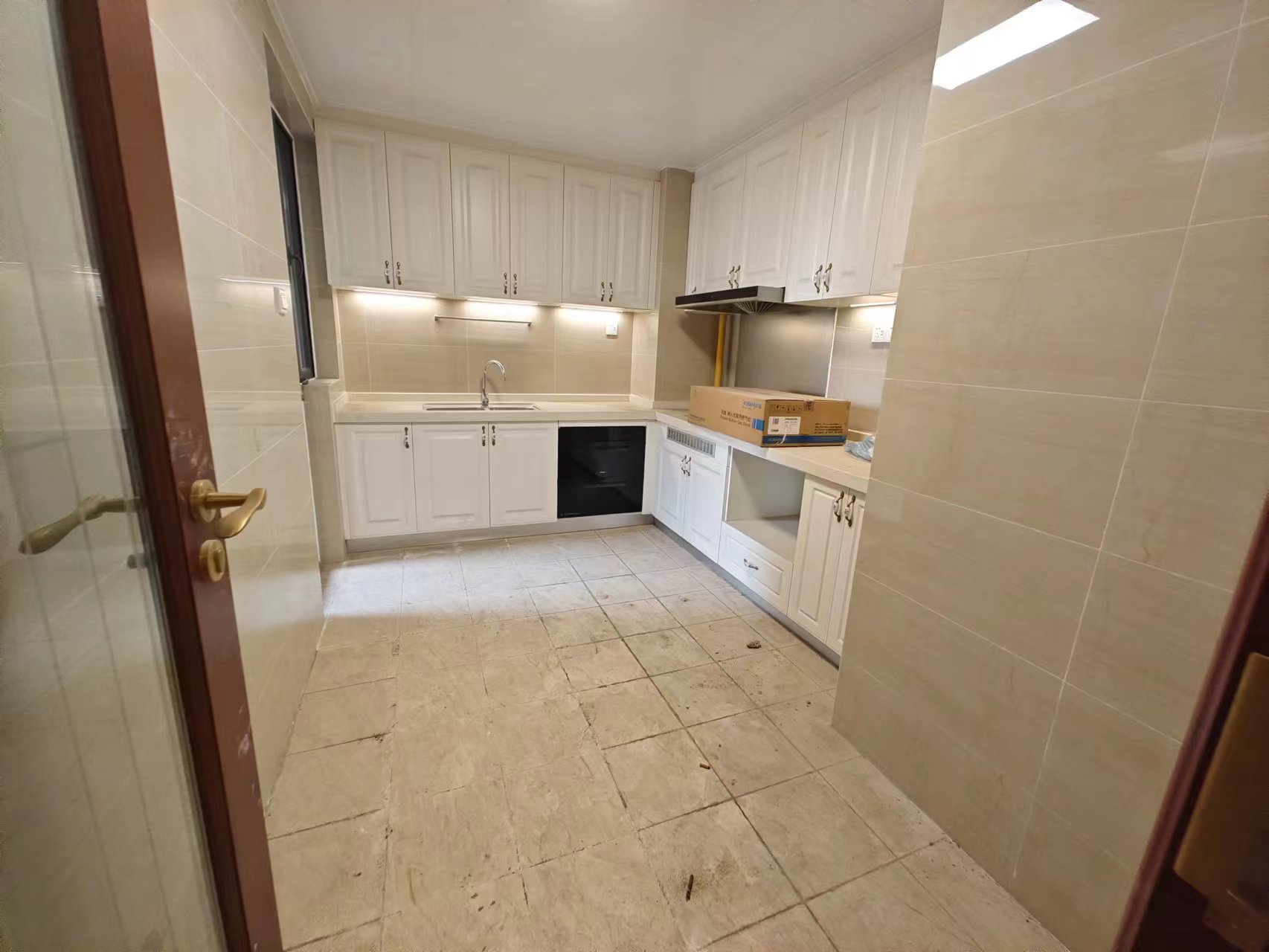 恒大华府 3室2厅2卫 93.0万 恒大华府 3室2厅2卫 93.0万室内图