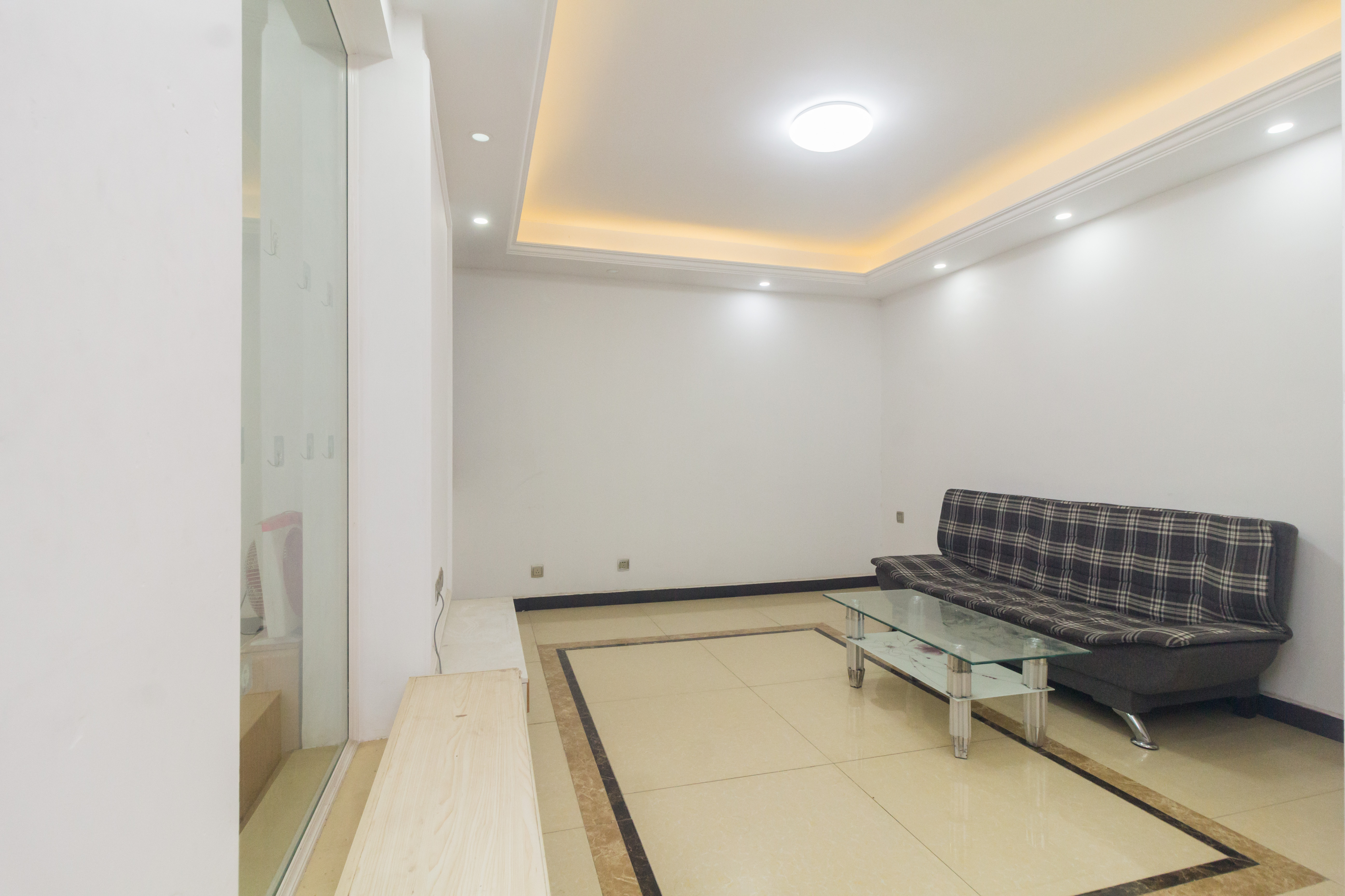 高林仕家 3室2厅1卫 72.00万 高林仕家 3室2厅1卫 72.00万客厅