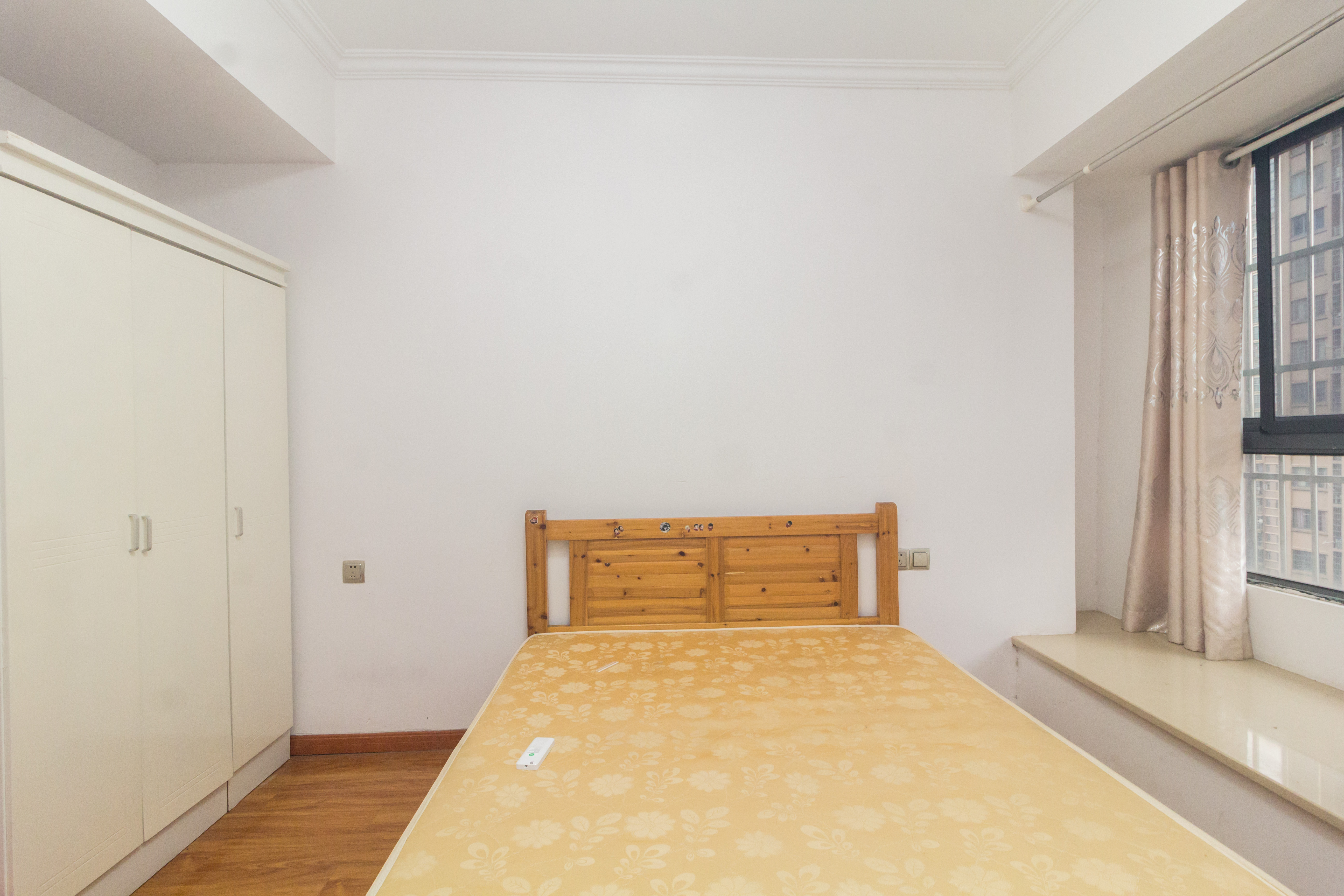 高林仕家 3室2厅1卫 72.00万 高林仕家 3室2厅1卫 72.00万卧室