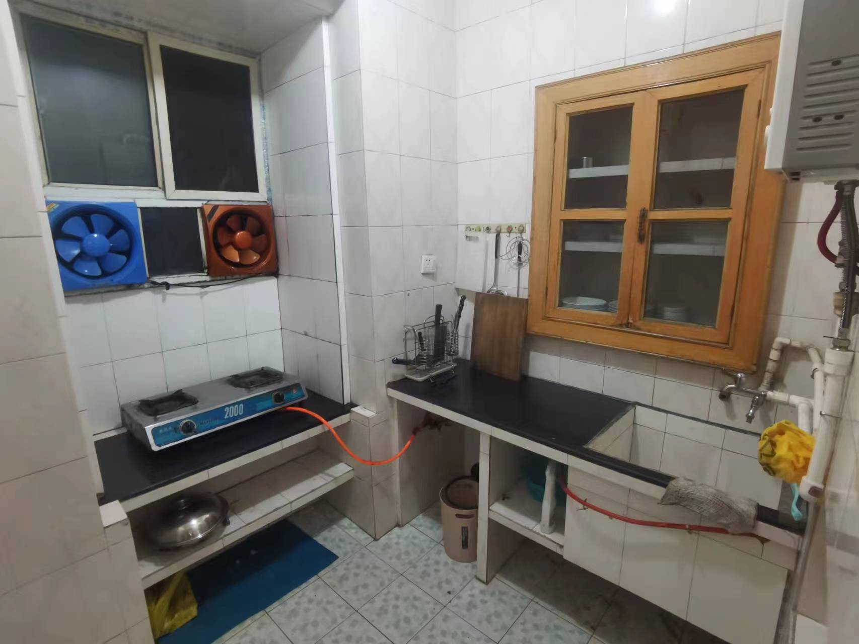 水仙路2号物资局 3室2厅1卫 27.00万 水仙路2号物资局 3室2厅1卫 27.00万室内图