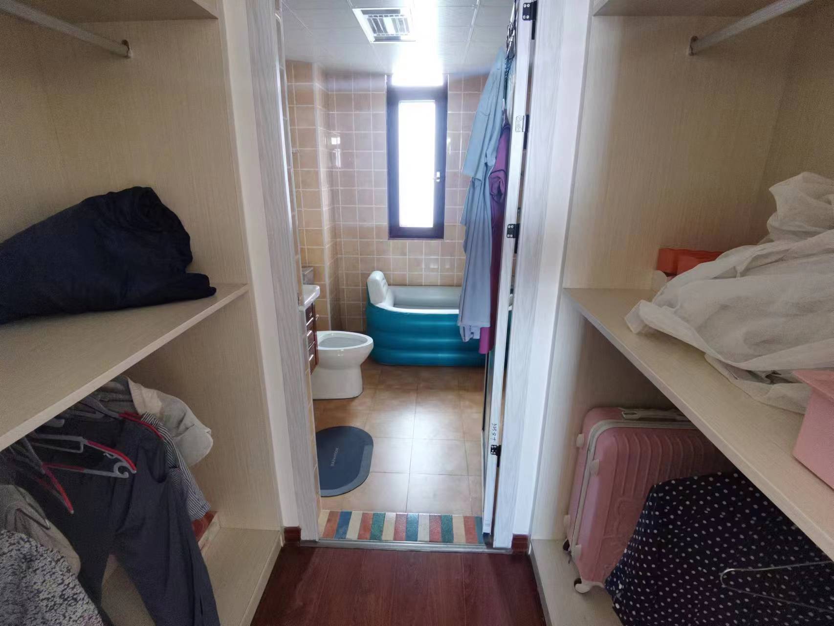 荷塘星城 4室2厅2卫 102.8万 荷塘星城 4室2厅2卫 102.8万室内图