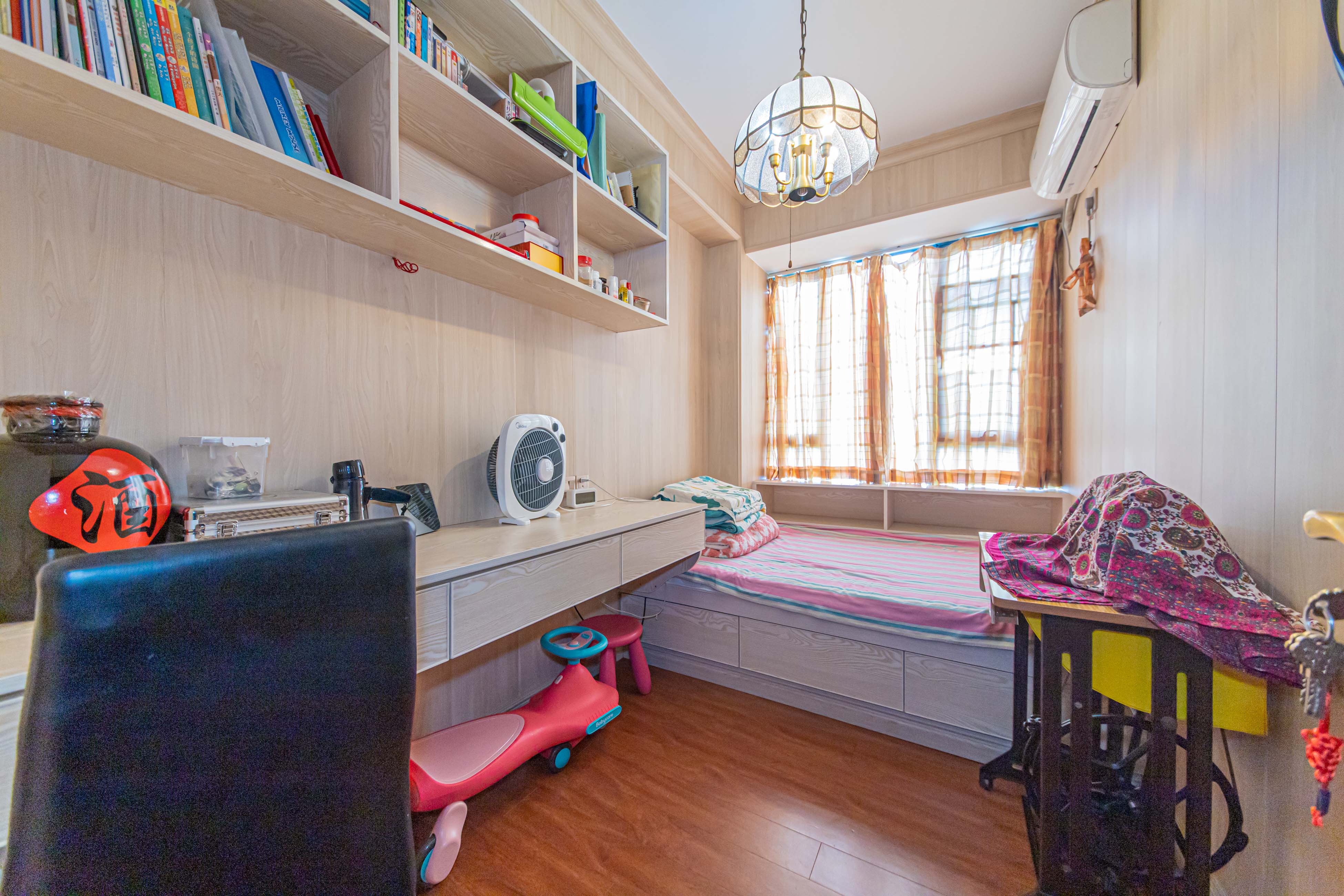 湘江雅颂居 4室2厅2卫 184.5万 湘江雅颂居 4室2厅2卫 184.5万卧室