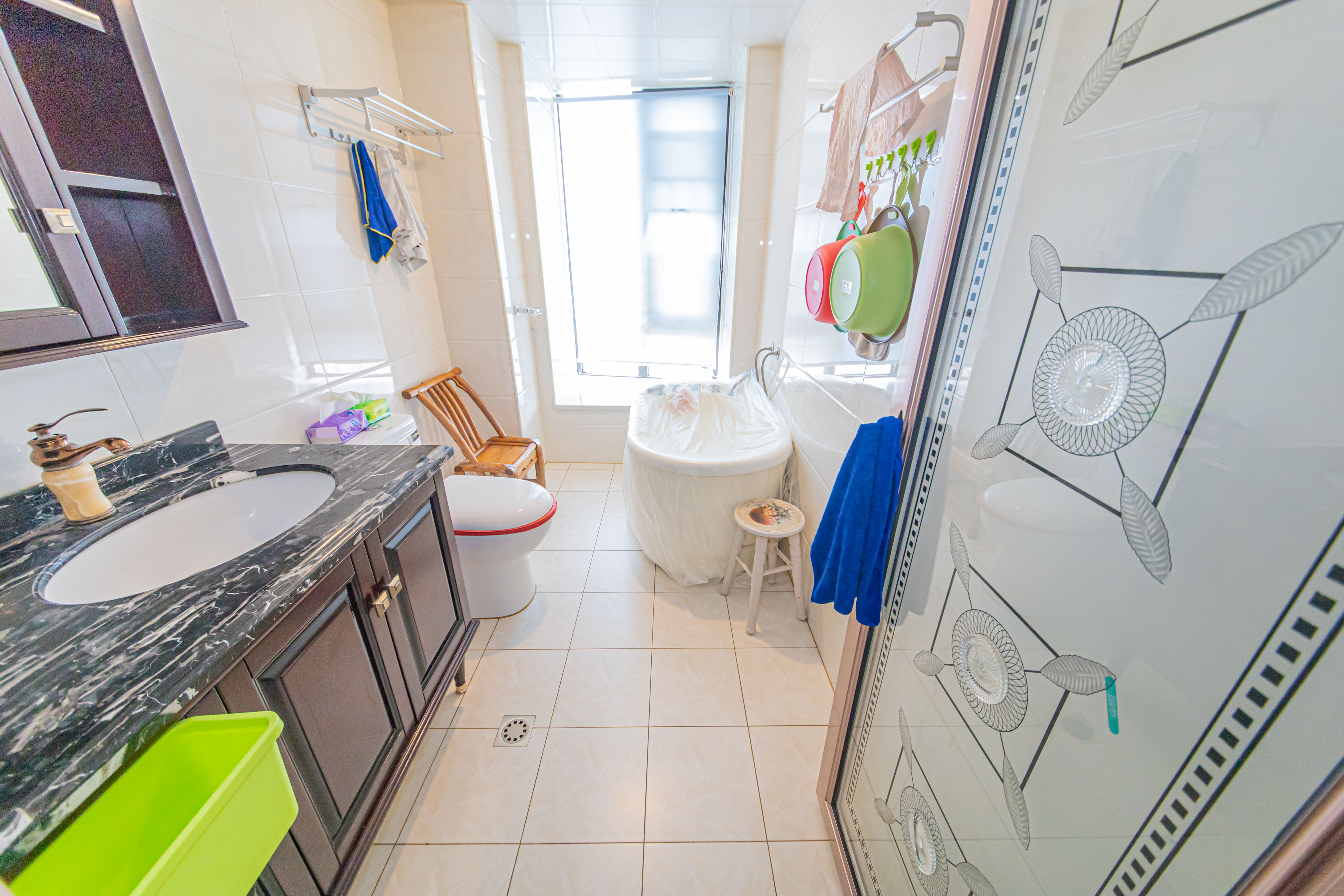 湘江雅颂居 4室2厅2卫 184.5万 湘江雅颂居 4室2厅2卫 184.5万卫生间