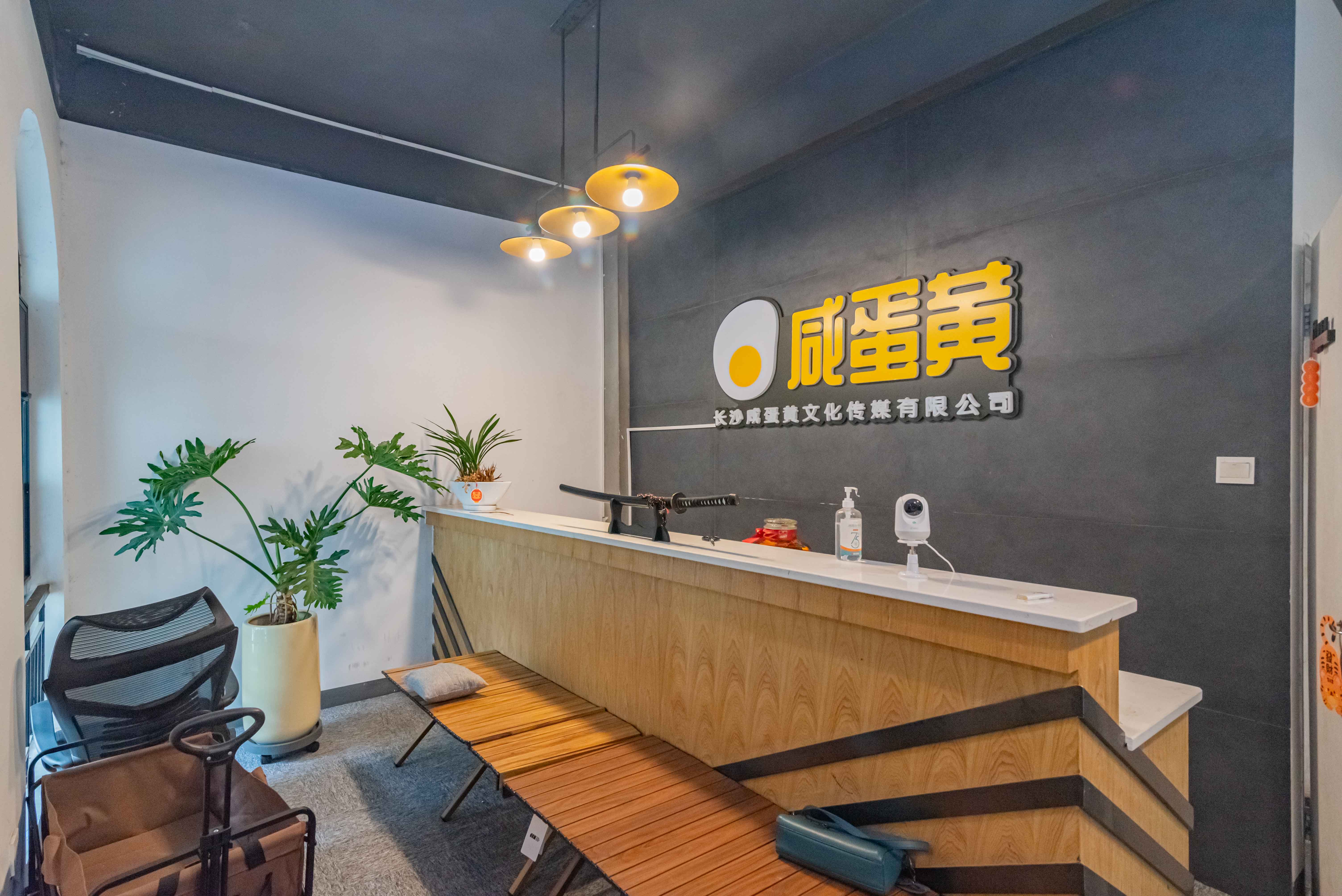 归心苑 5室2厅2卫 430.0万 归心苑 5室2厅2卫 430.0万其他