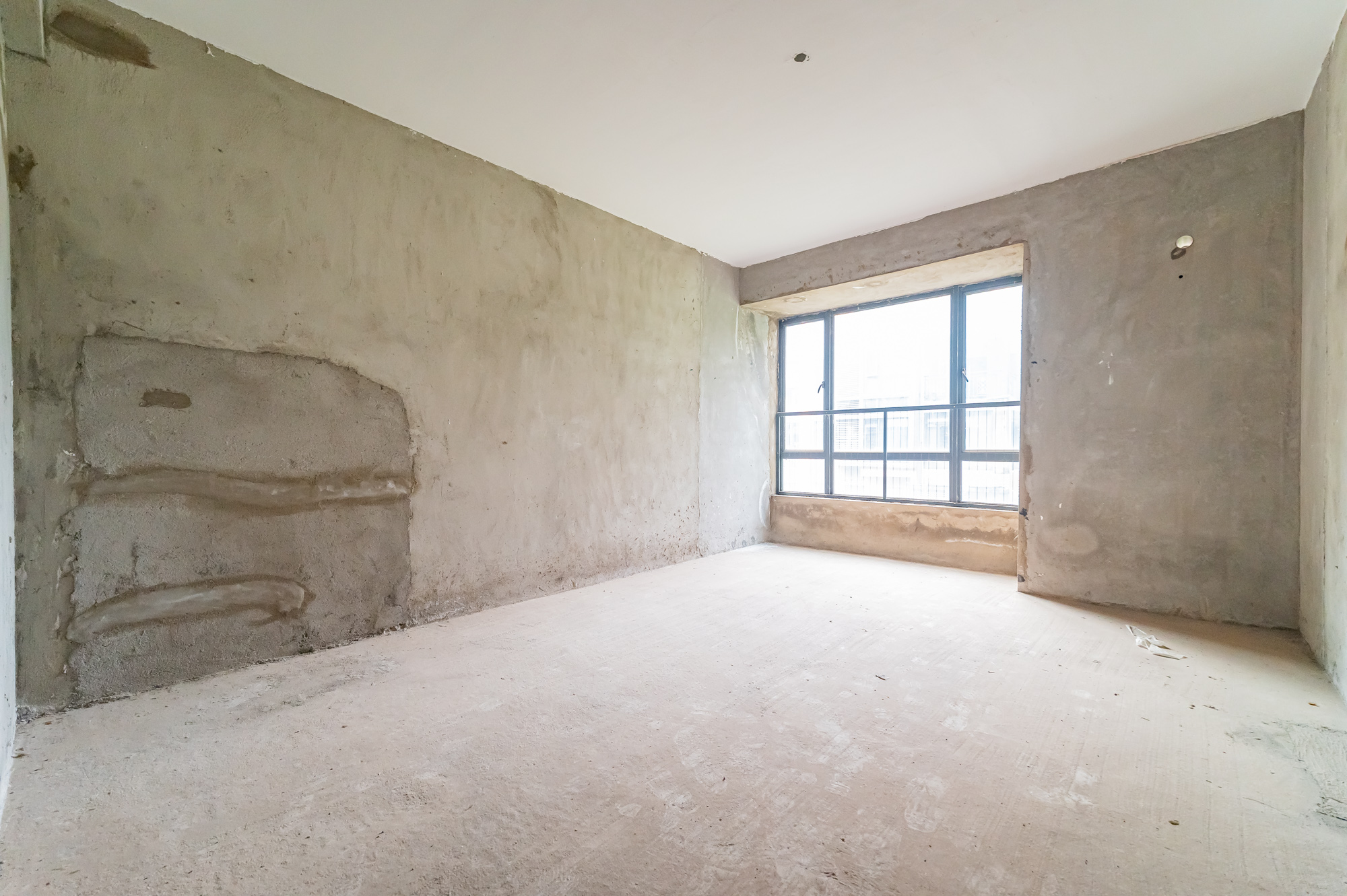 海伦春天 7室3厅2卫 265.0万 海伦春天 7室3厅2卫 265.0万卧室