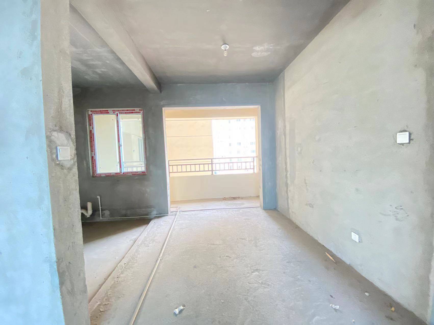 康馨佳园 3室2厅1卫 65.00万 康馨佳园 3室2厅1卫 65.00万室内图