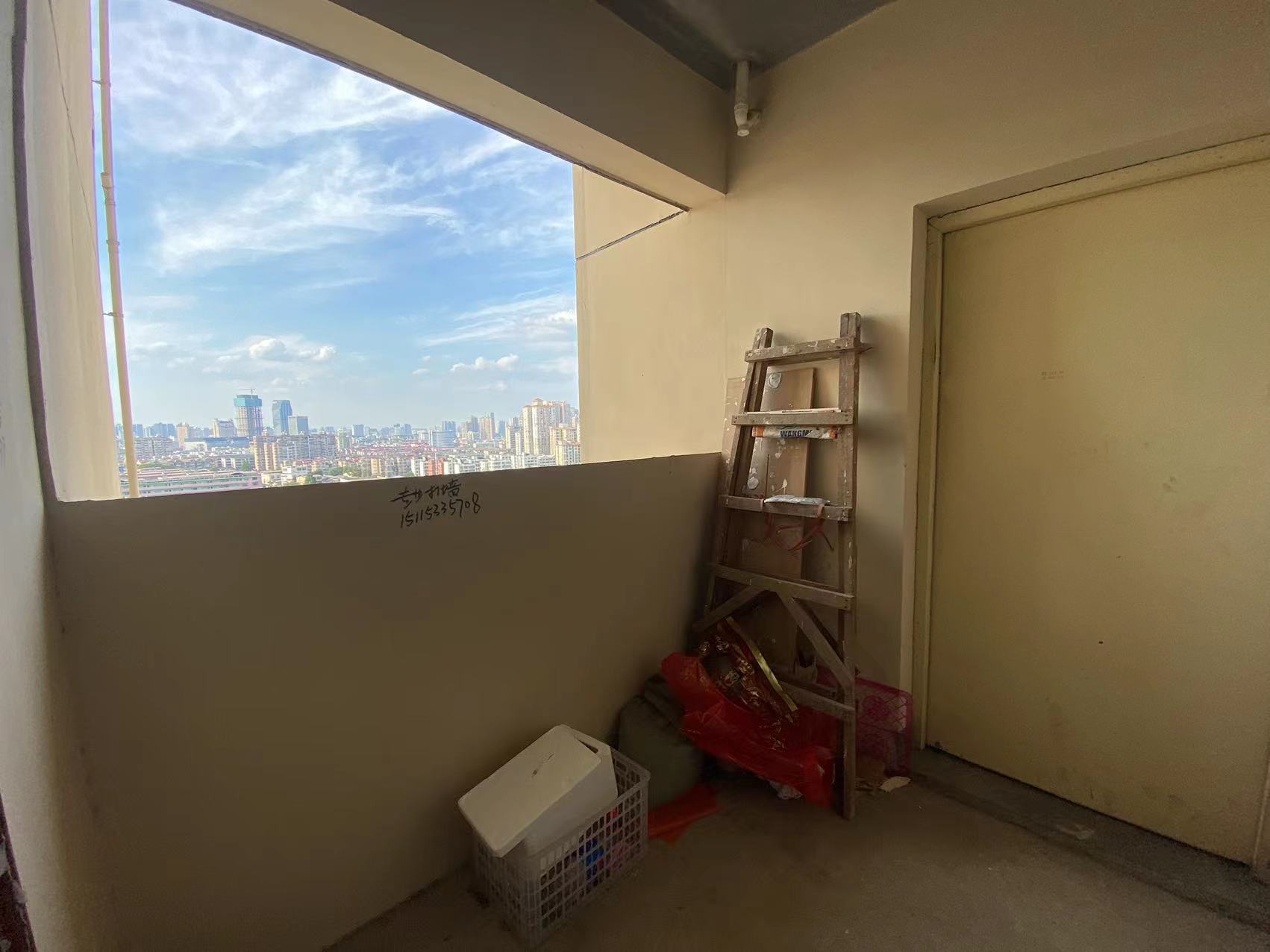 康馨佳园 3室2厅1卫 65.00万 康馨佳园 3室2厅1卫 65.00万室内图