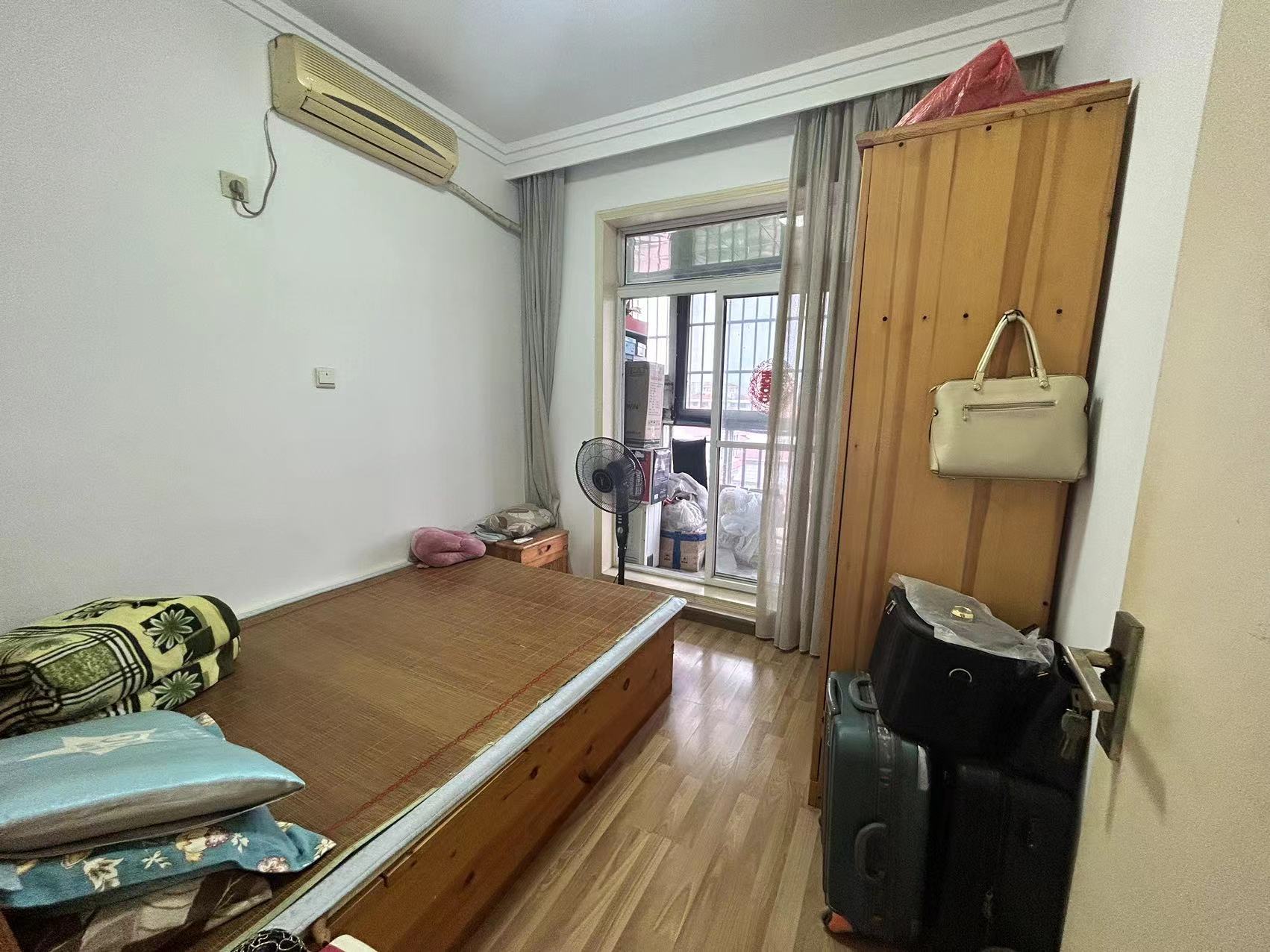 东环新城 4室2厅1卫 56.8万 东环新城 4室2厅1卫 56.8万室内图