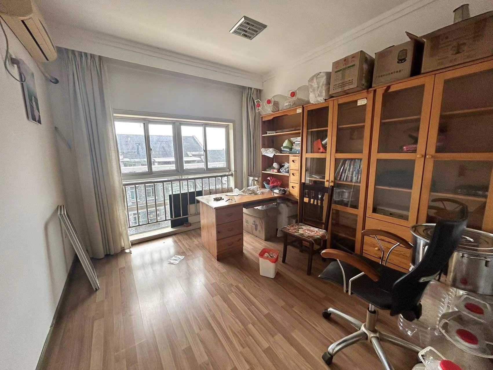 东环新城 4室2厅1卫 56.8万 东环新城 4室2厅1卫 56.8万室内图