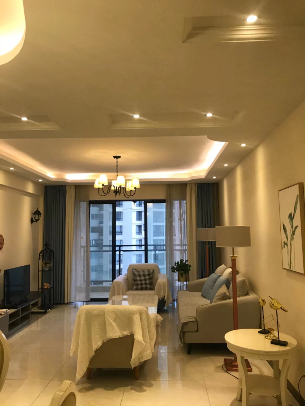 美的林城时代  3室2厅2卫   3300.00元/月室内图1