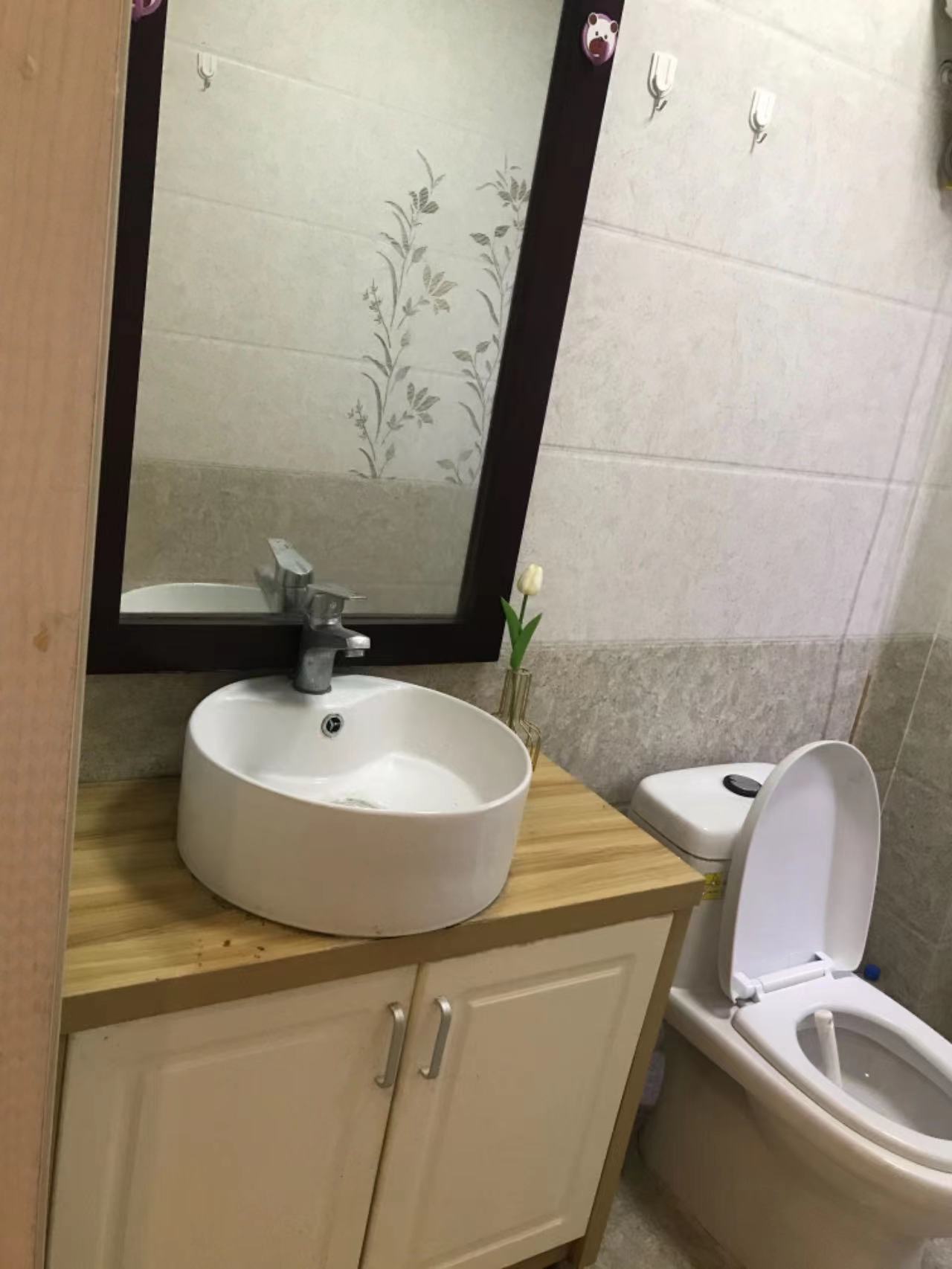 美的林城时代  3室2厅2卫   3300.00元/月室内图