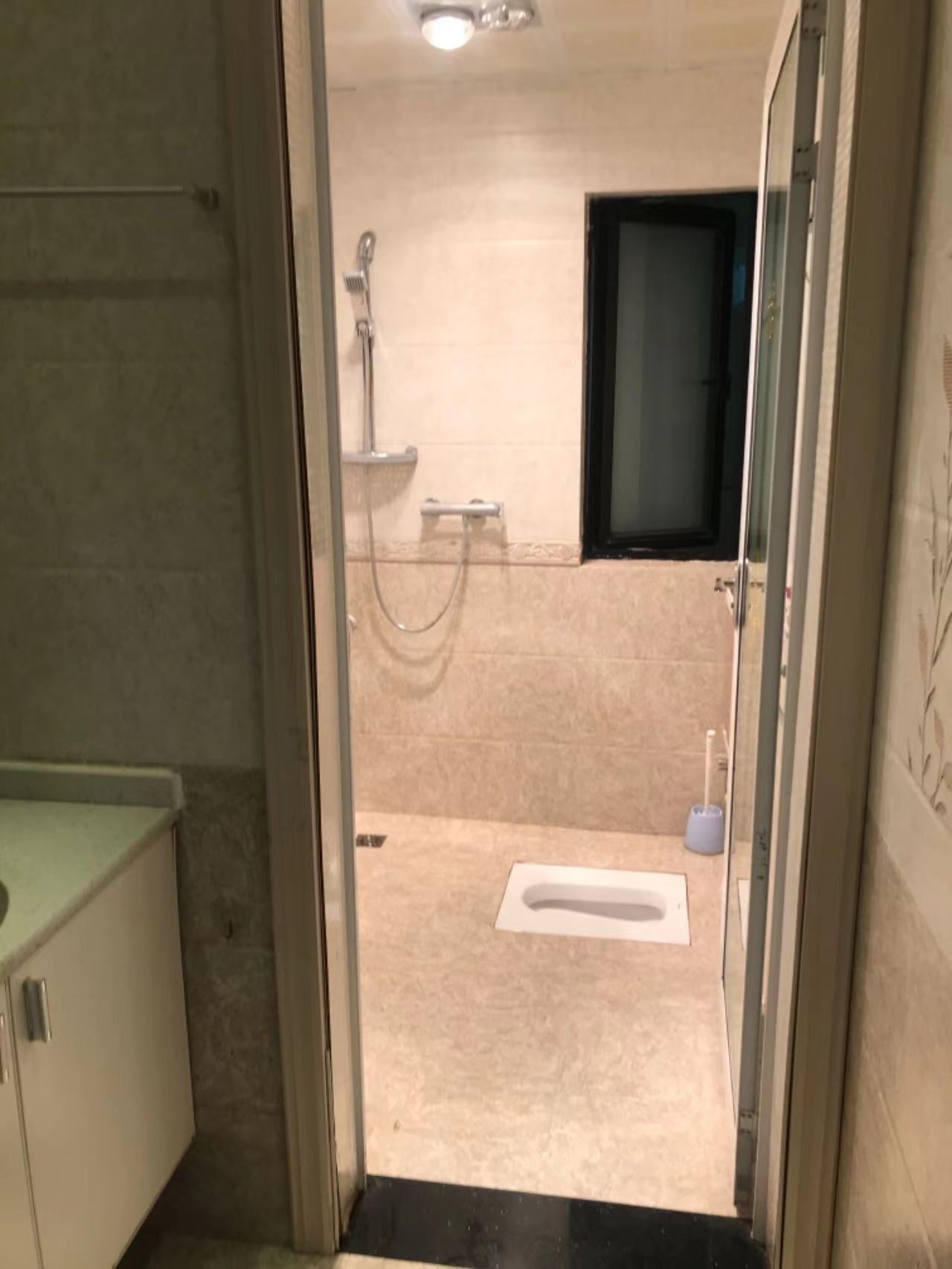 美的林城时代  3室2厅2卫   3300.00元/月室内图
