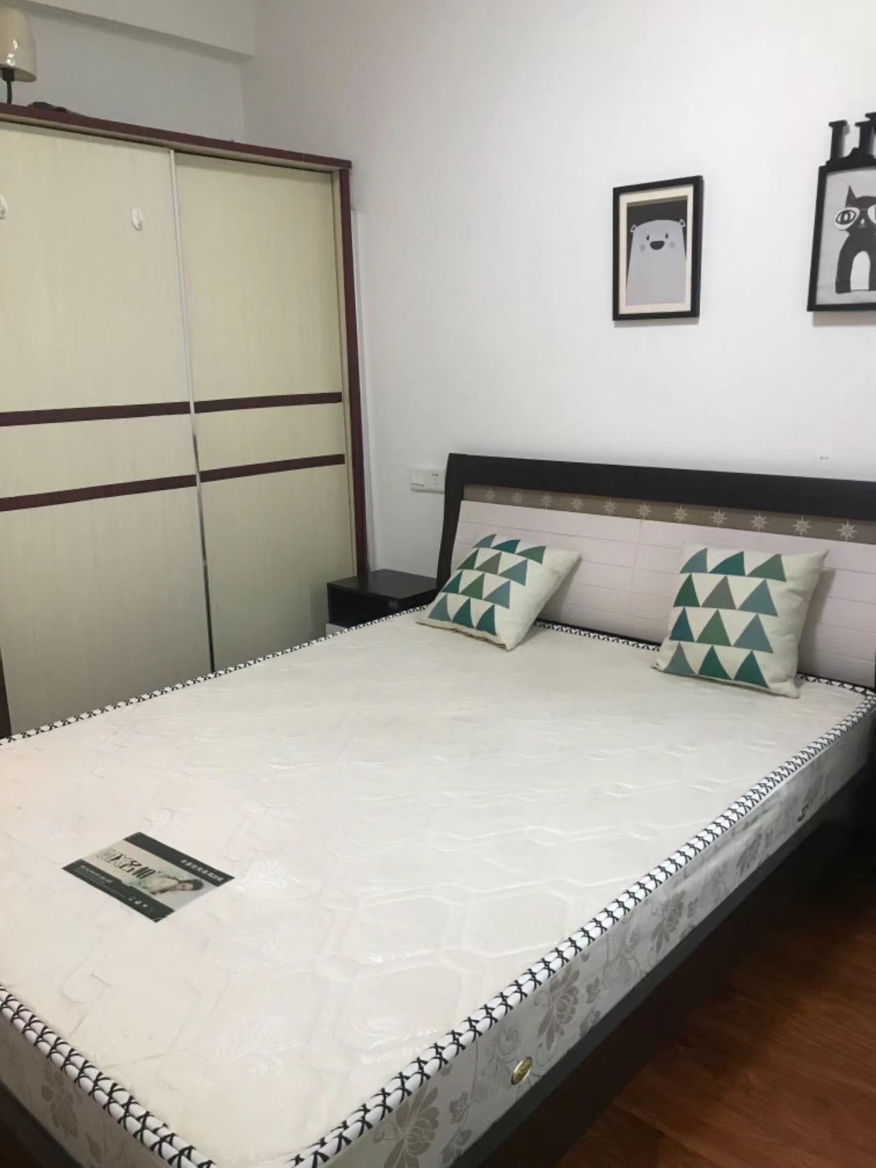 美的林城时代  3室2厅2卫   3300.00元/月室内图