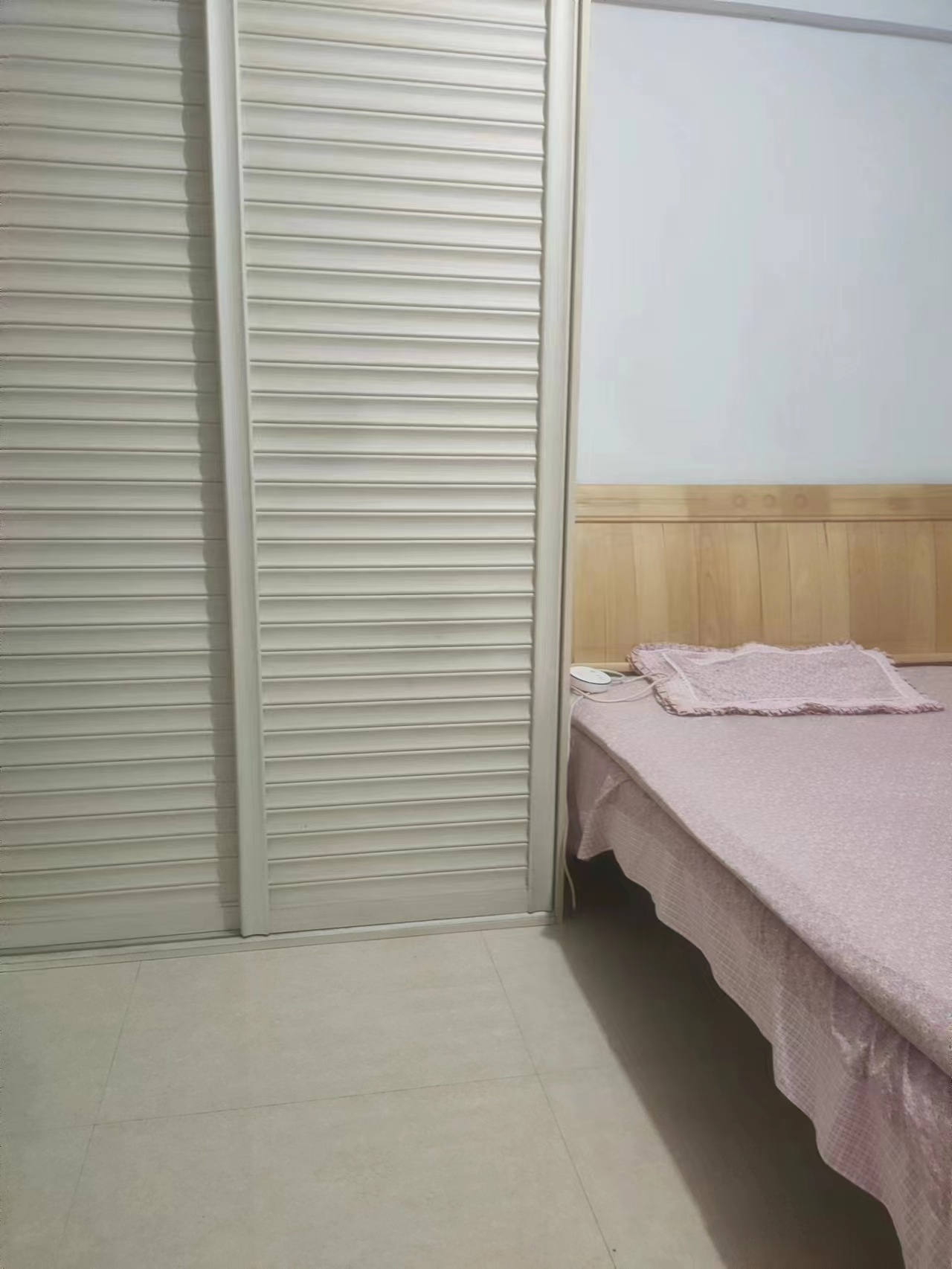 中建岳阳中心  1室0厅1卫   1300.00元/月室内图