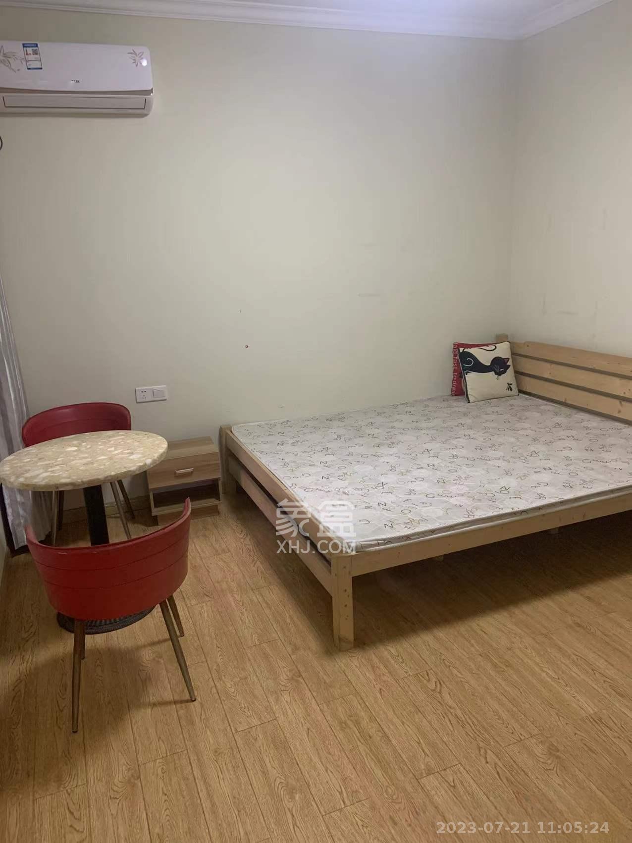 旭辉御府  3室2厅1卫   2400.00元/月室内图