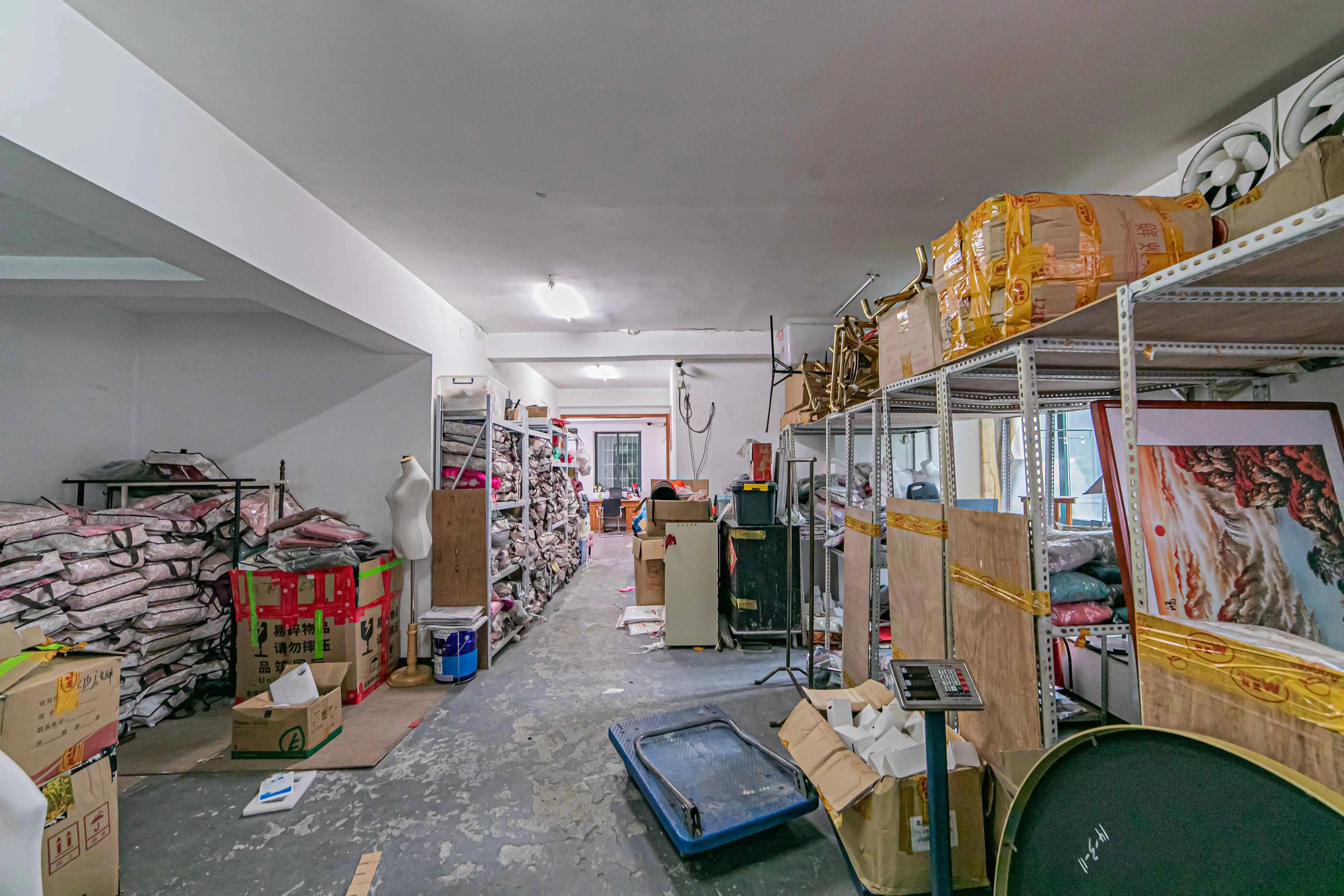 华盛新外滩 3室2厅2卫 175.0万 华盛新外滩 3室2厅2卫 175.0万其他