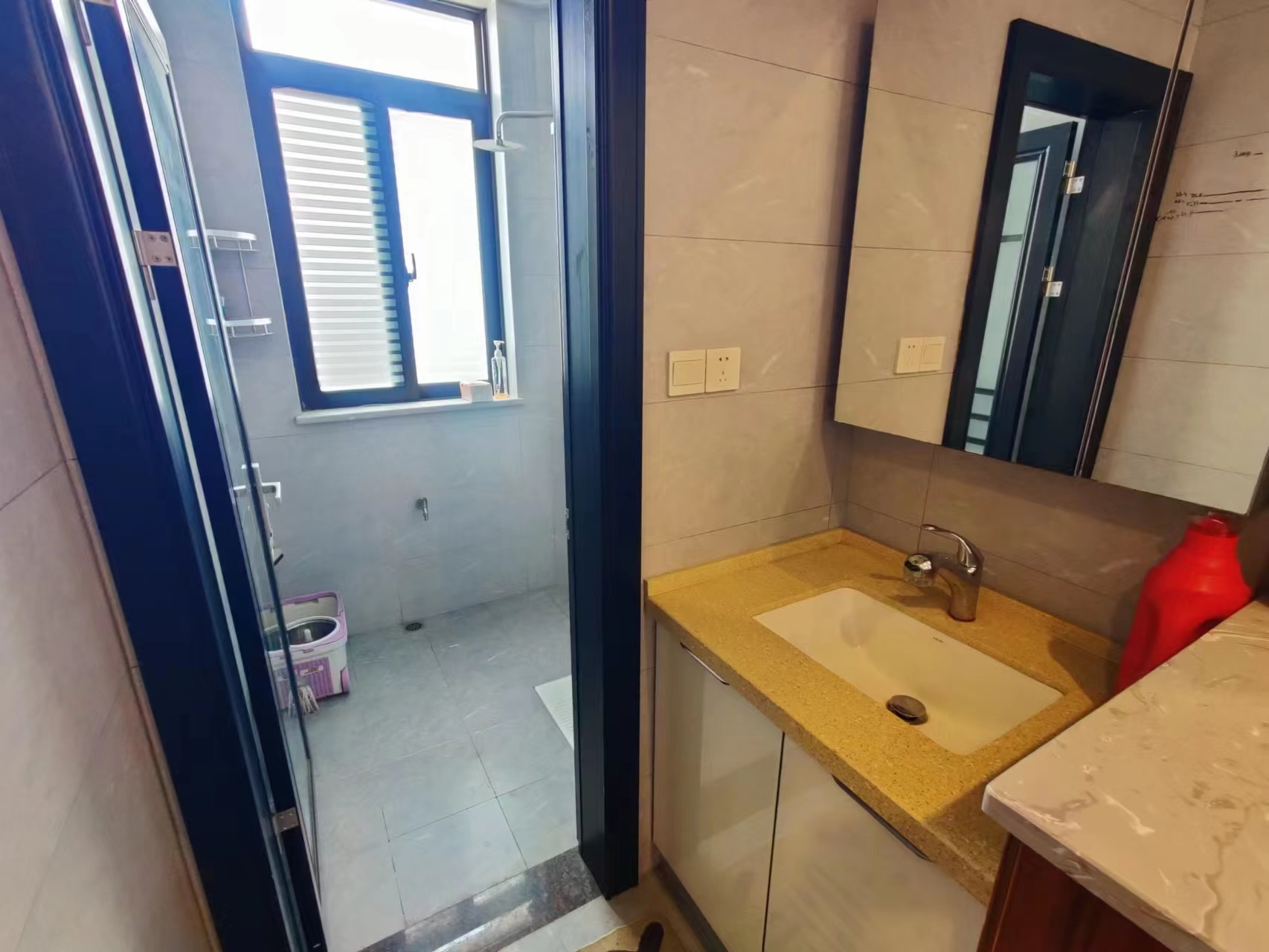 金轮翡翠名园 3室2厅1卫 98.0万 金轮翡翠名园 3室2厅1卫 98.0万室内图