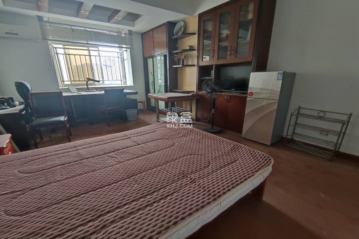 鹏泰国际 0室0厅0卫 800.00元/月 鹏泰国际 0室0厅0卫 800.00元/月室内图