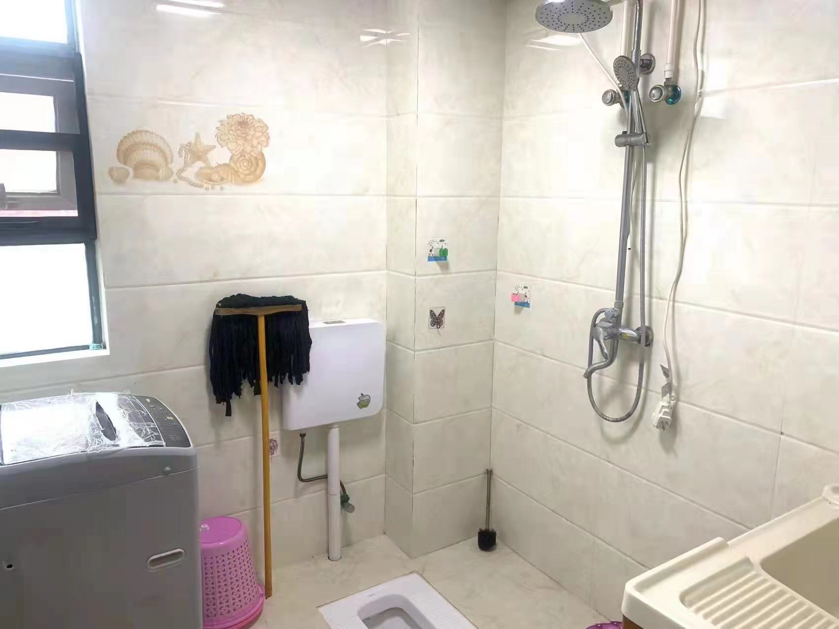 中天会展城B区  3室1厅1卫   3300.00元/月室内图