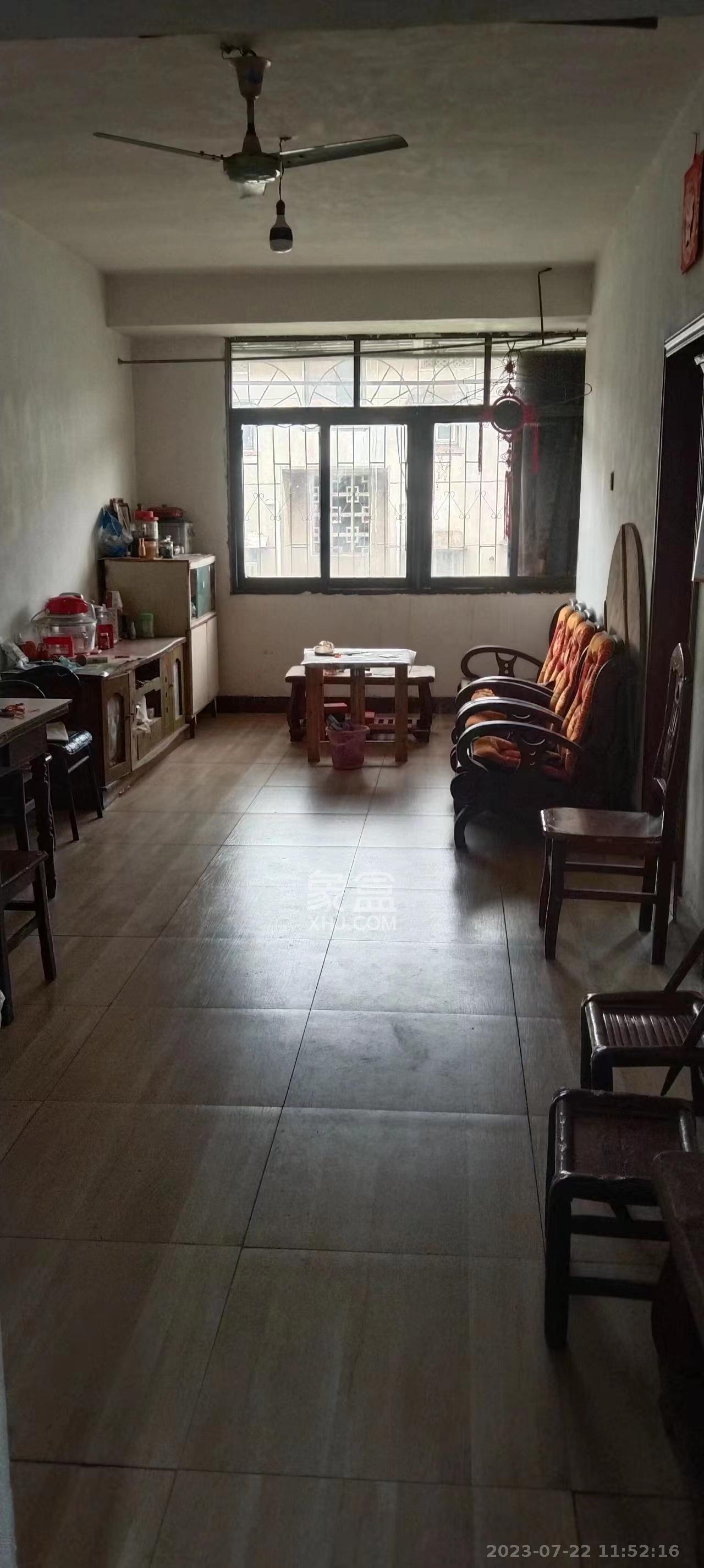 耐火村 2室2厅1卫 500.00元/月 耐火村 2室2厅1卫 500.00元/月室内图