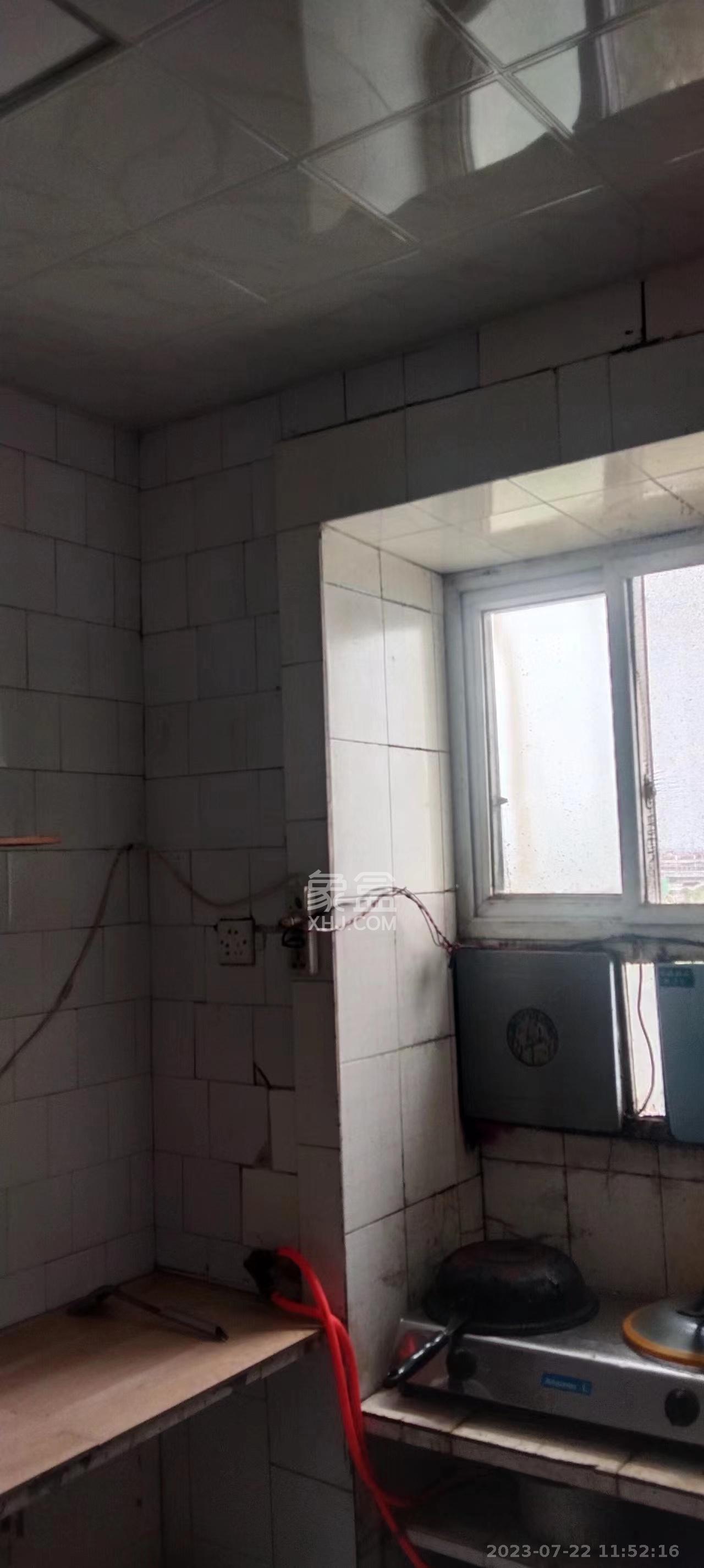 耐火村 2室2厅1卫 500.00元/月 耐火村 2室2厅1卫 500.00元/月室内图